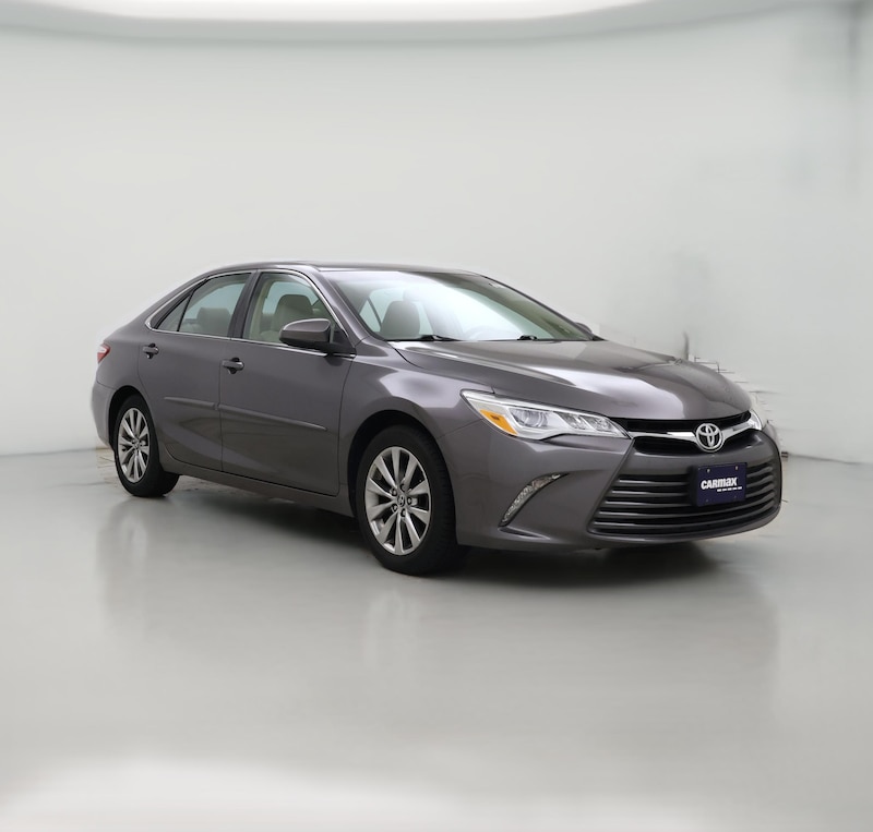 2016 Toyota Camry XLE