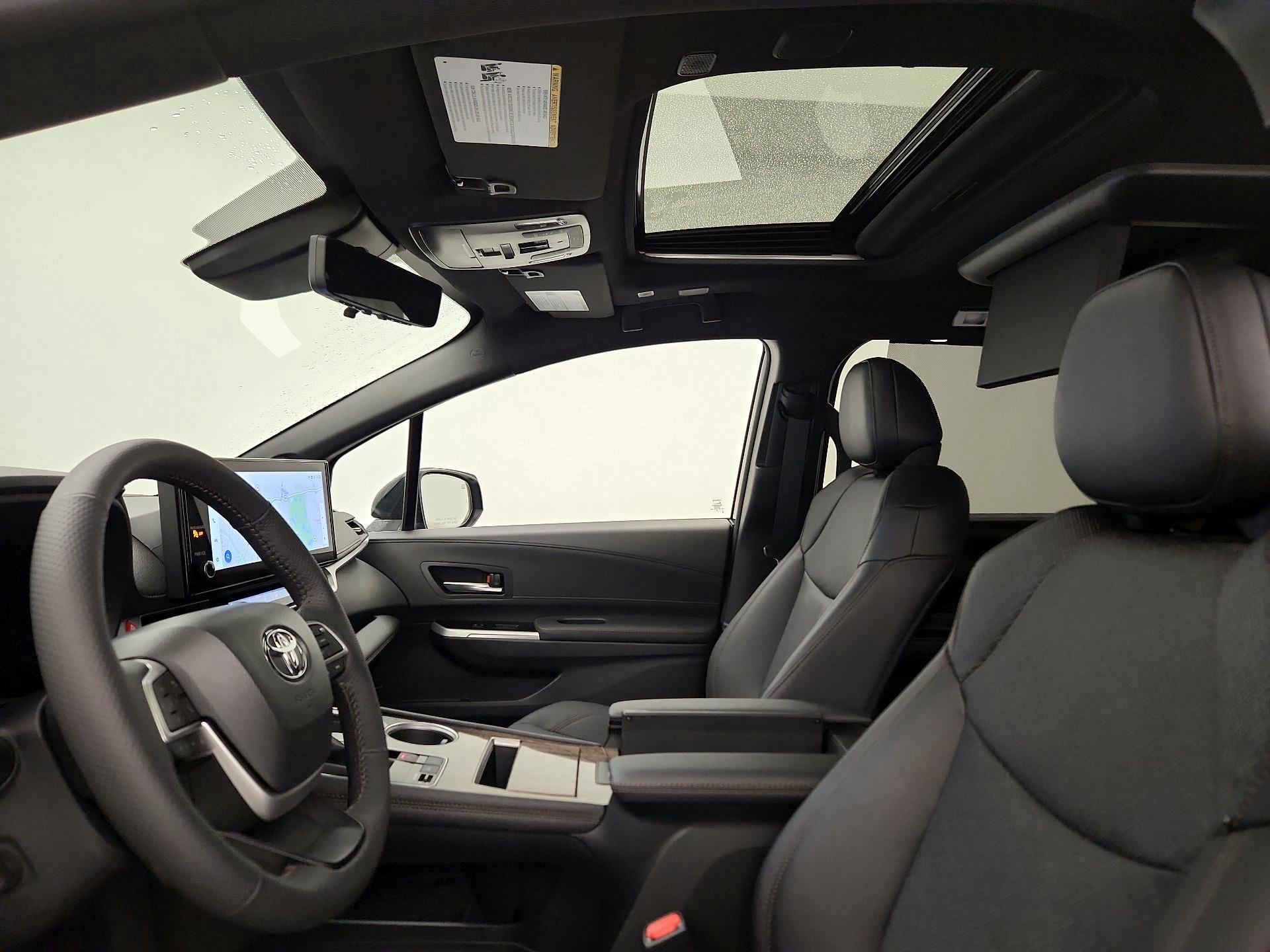 Thumbnail: 2026 Toyota Sienna - 20