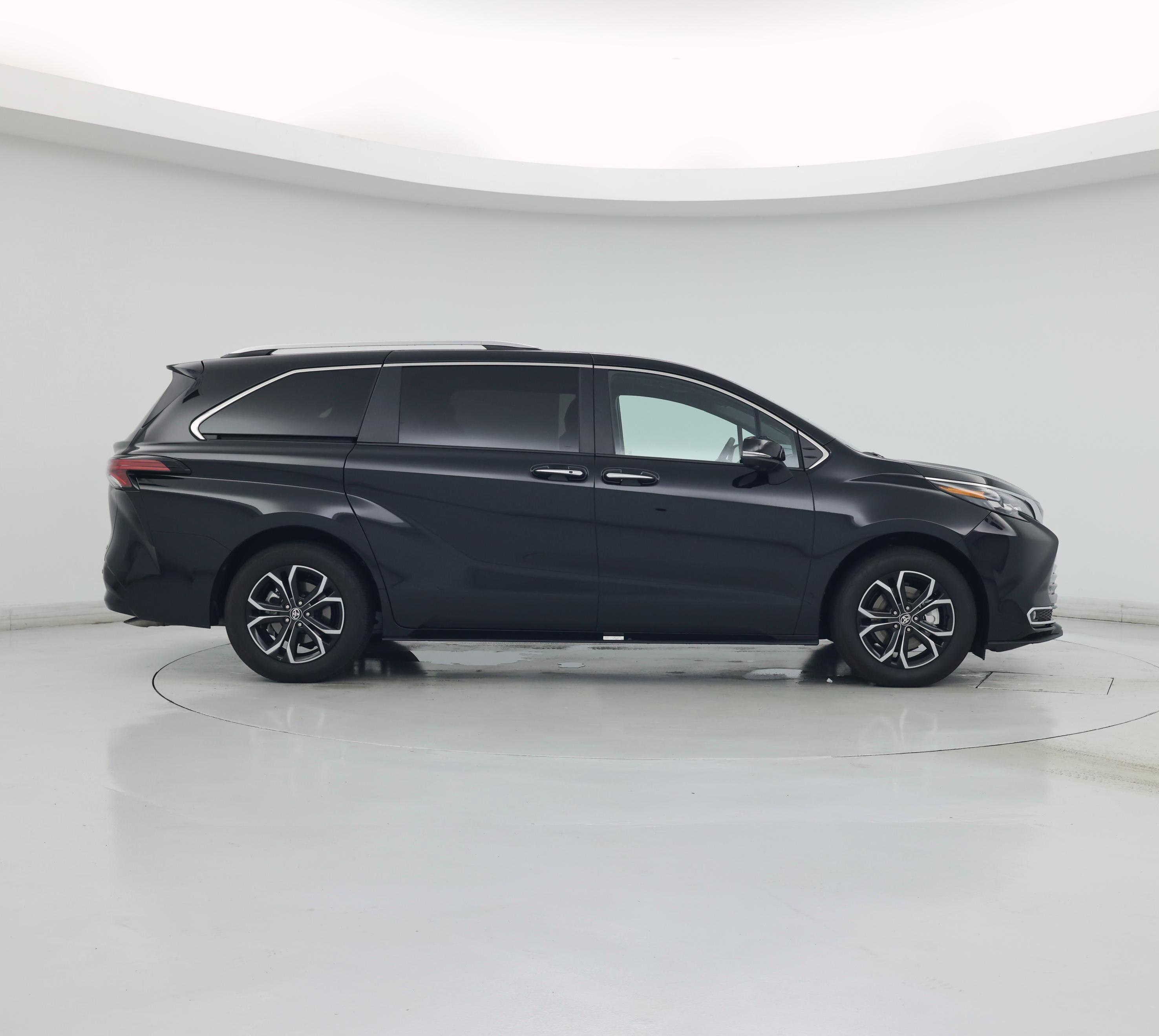Thumbnail: 2026 Toyota Sienna - 7