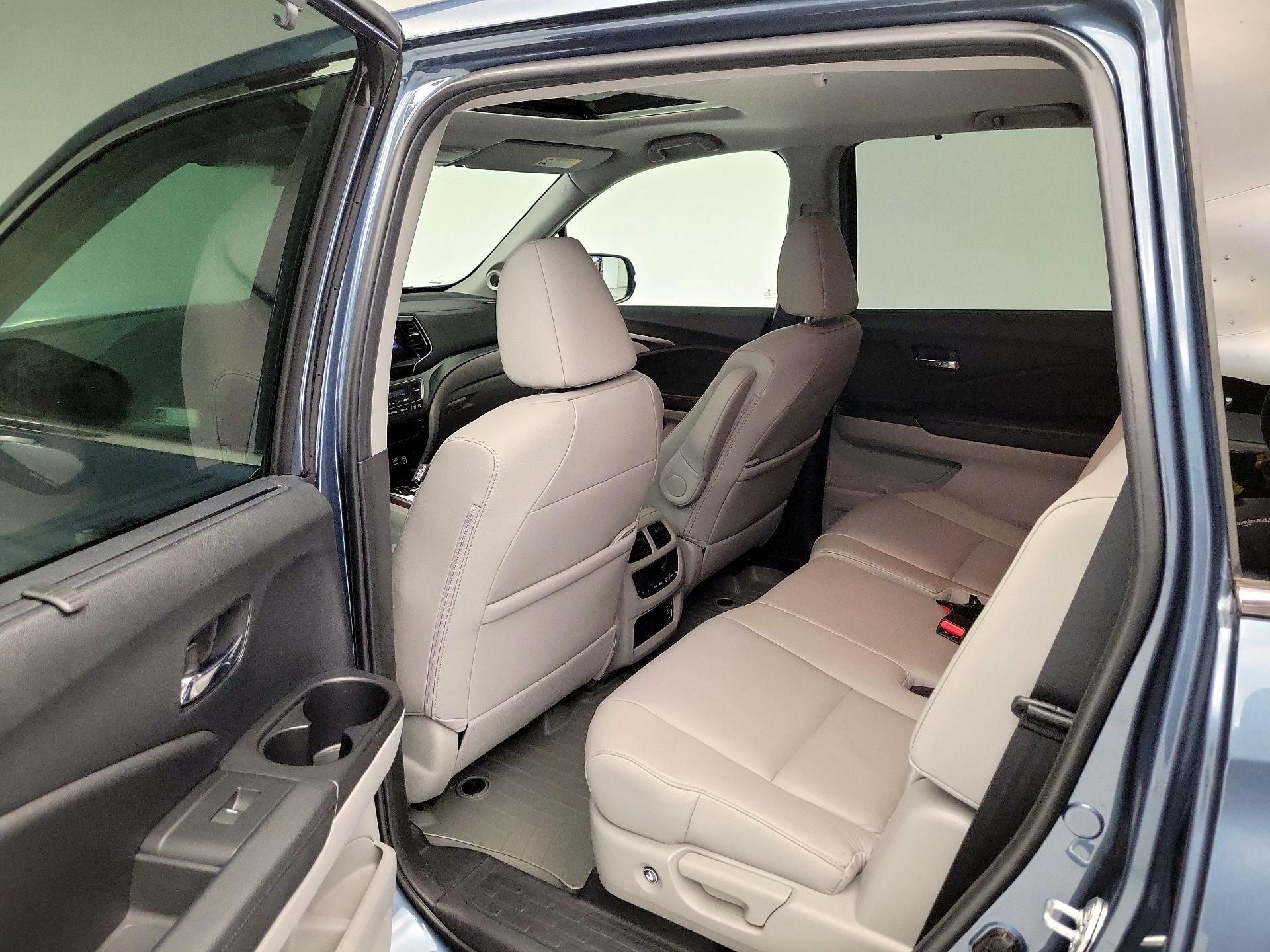 Thumbnail: 2021 Honda Pilot - 20