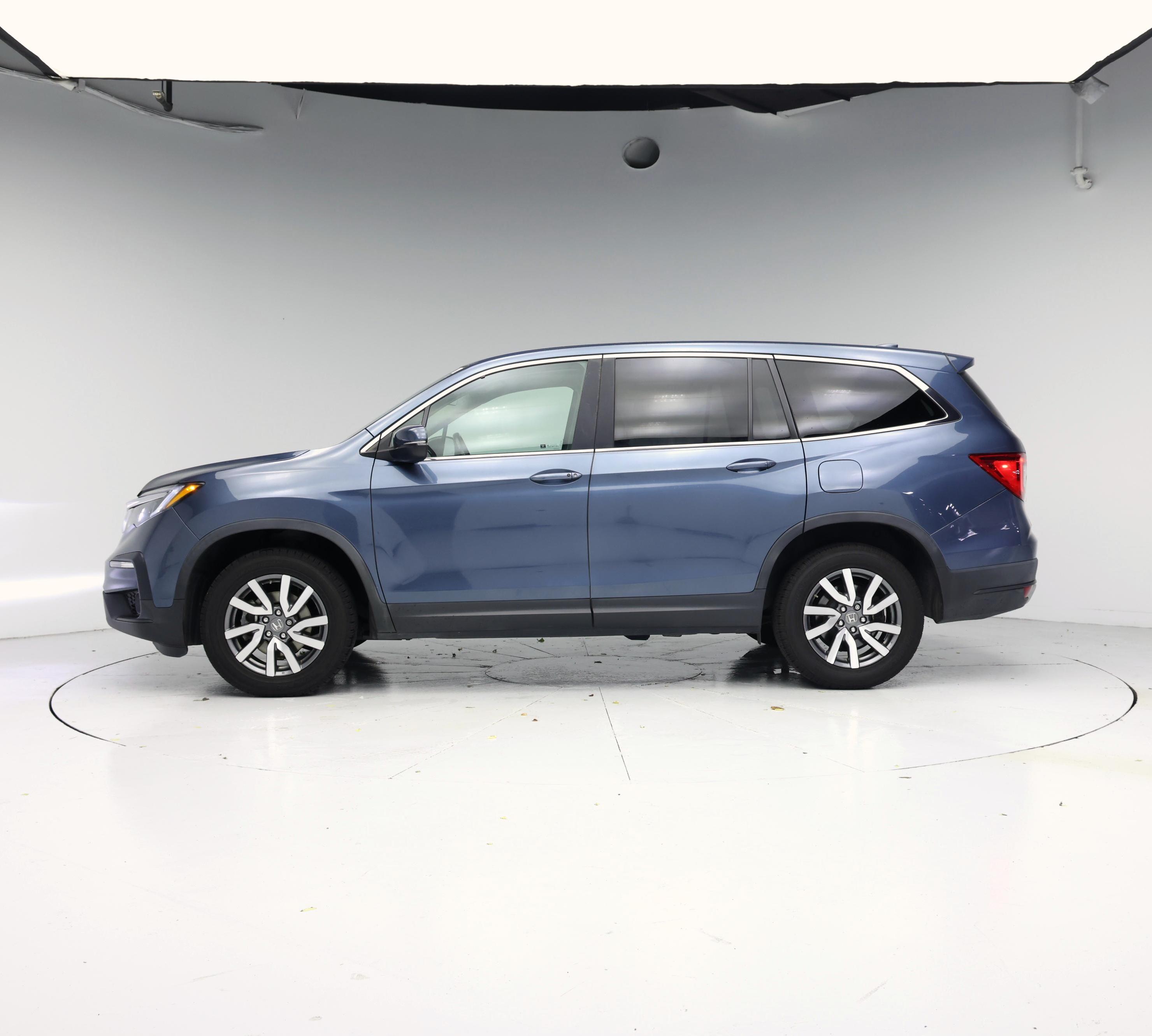 Thumbnail: 2021 Honda Pilot - 3