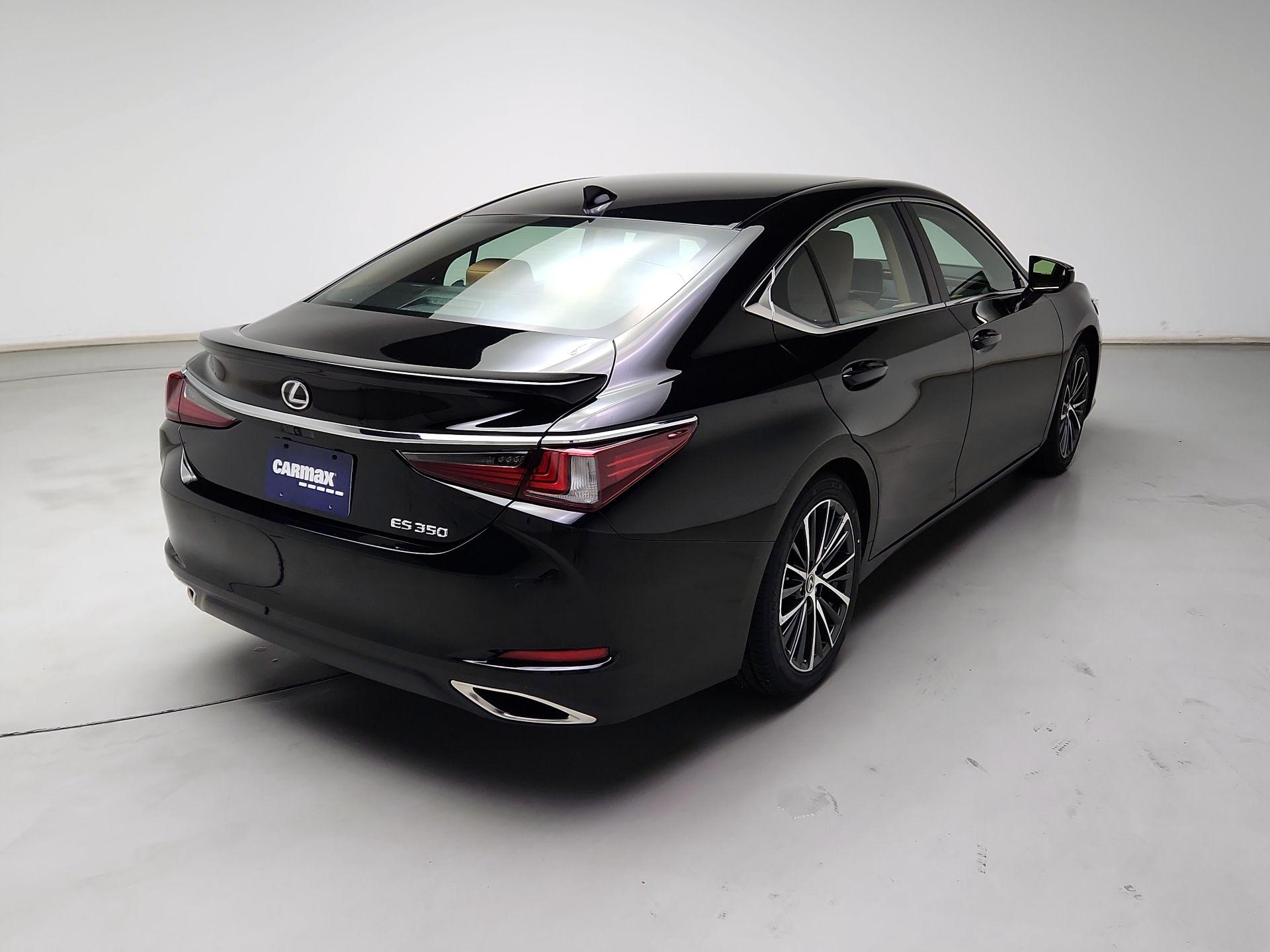 Thumbnail: 2024 Lexus ES - 5