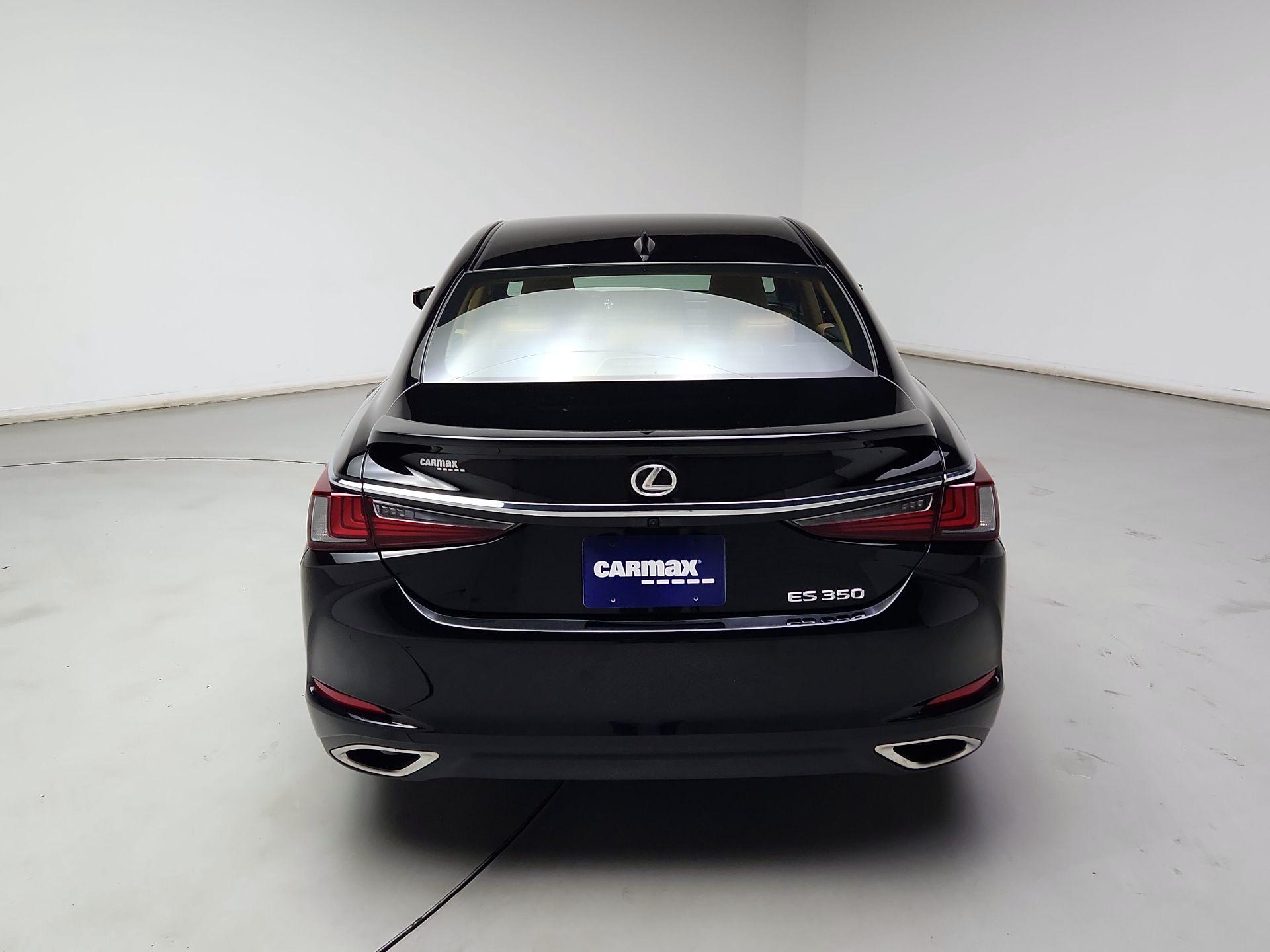 Thumbnail: 2024 Lexus ES - 6