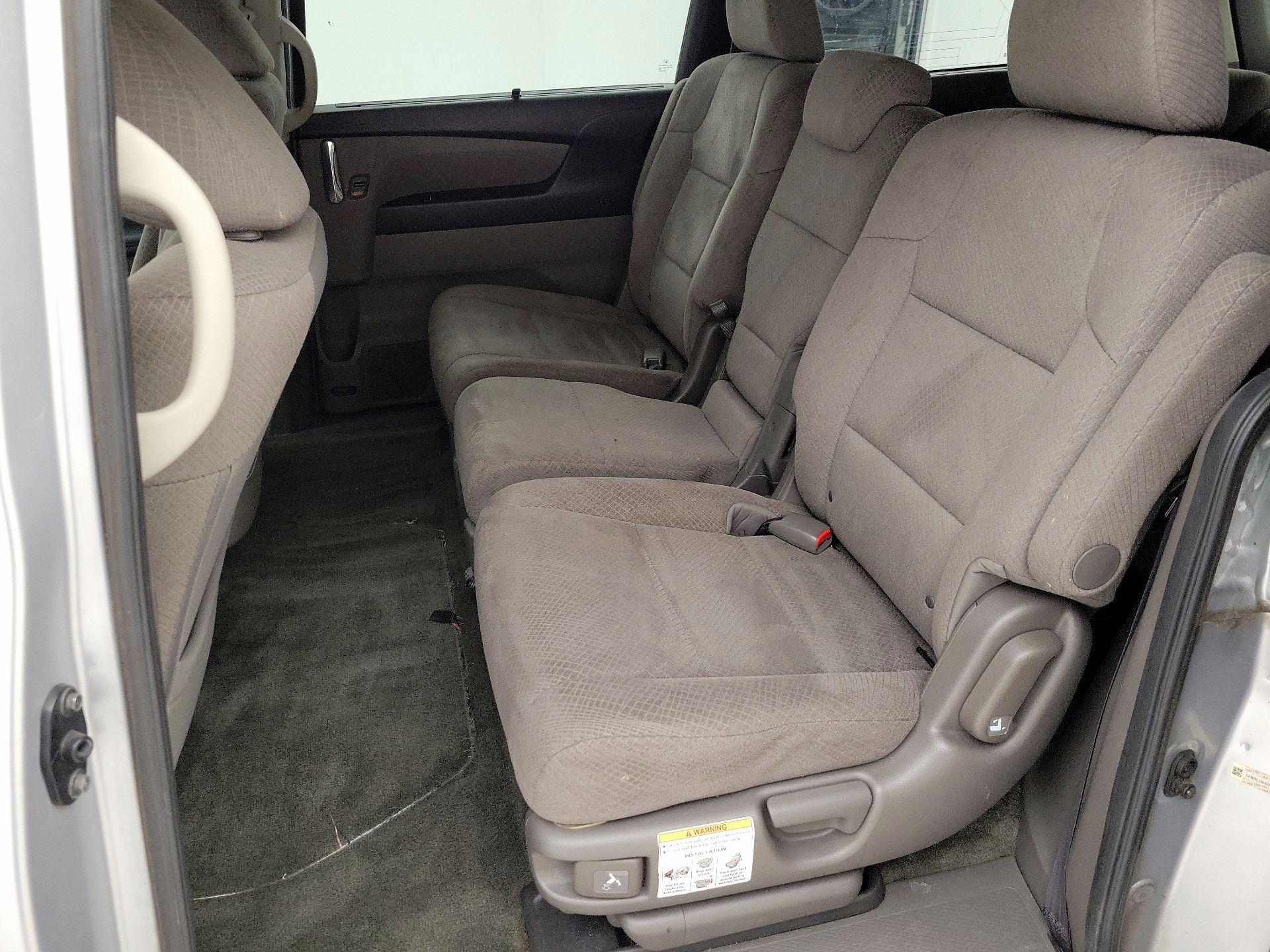 Thumbnail: 2015 Honda Odyssey - 19