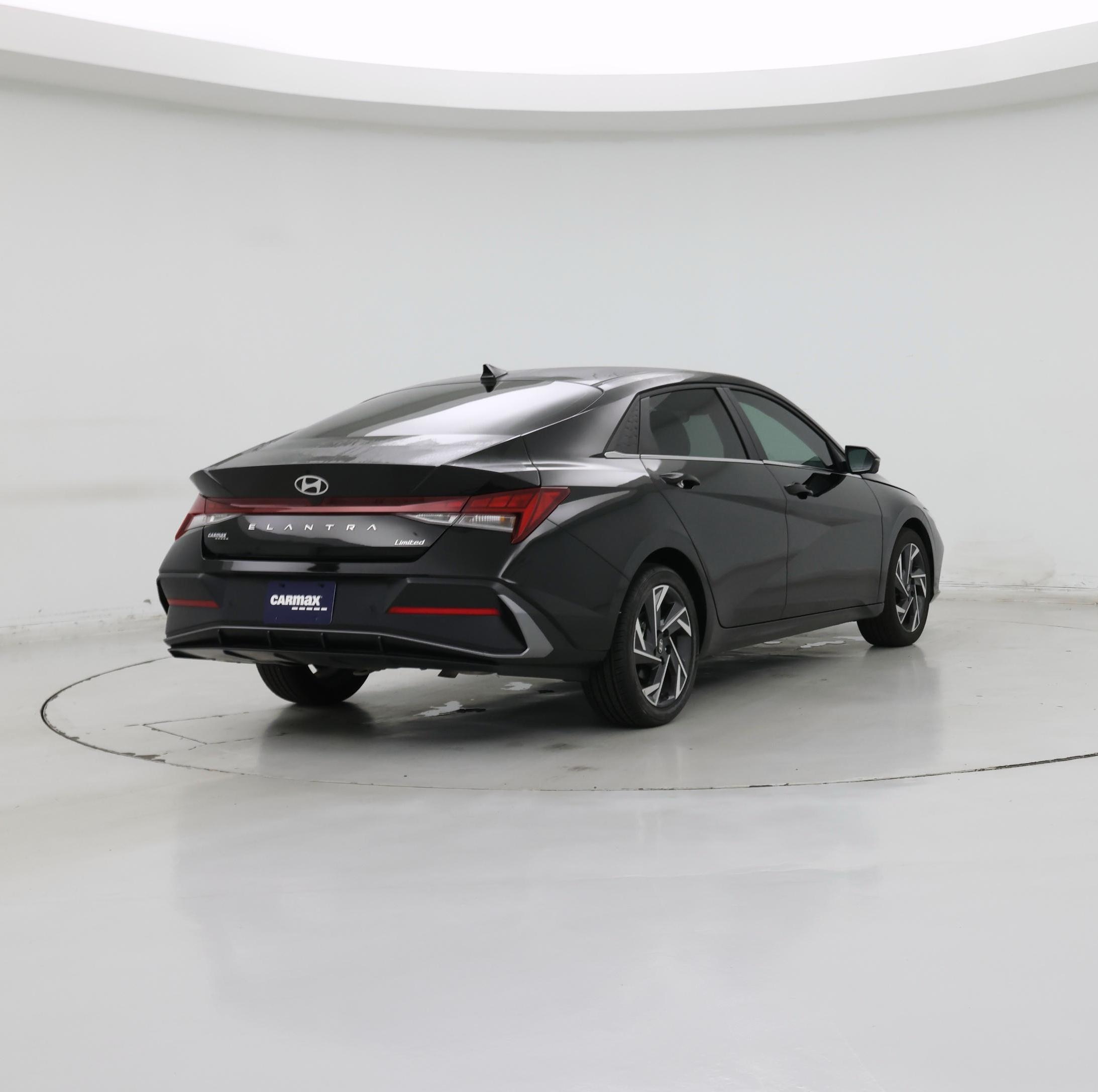 Thumbnail: 2024 Hyundai Elantra - 8