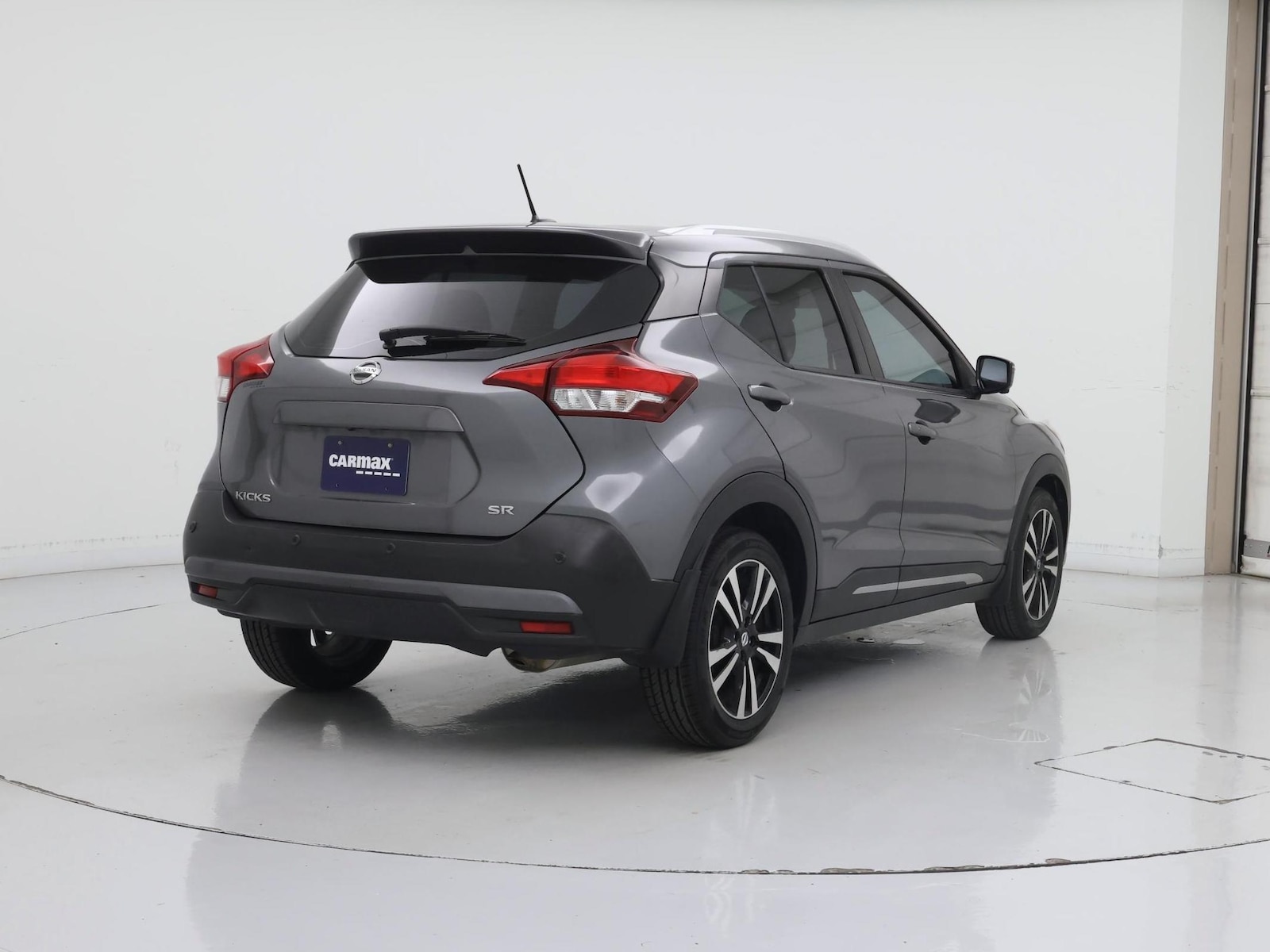 2020 Nissan Kicks SR - Photo 9