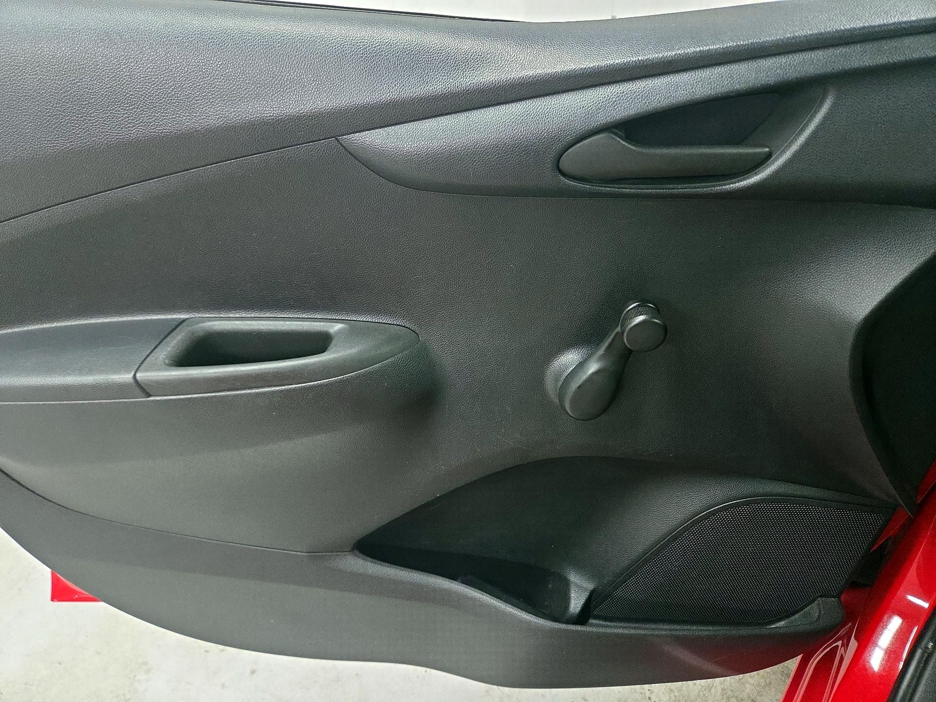 Thumbnail: 2016 Chevrolet Spark - 10