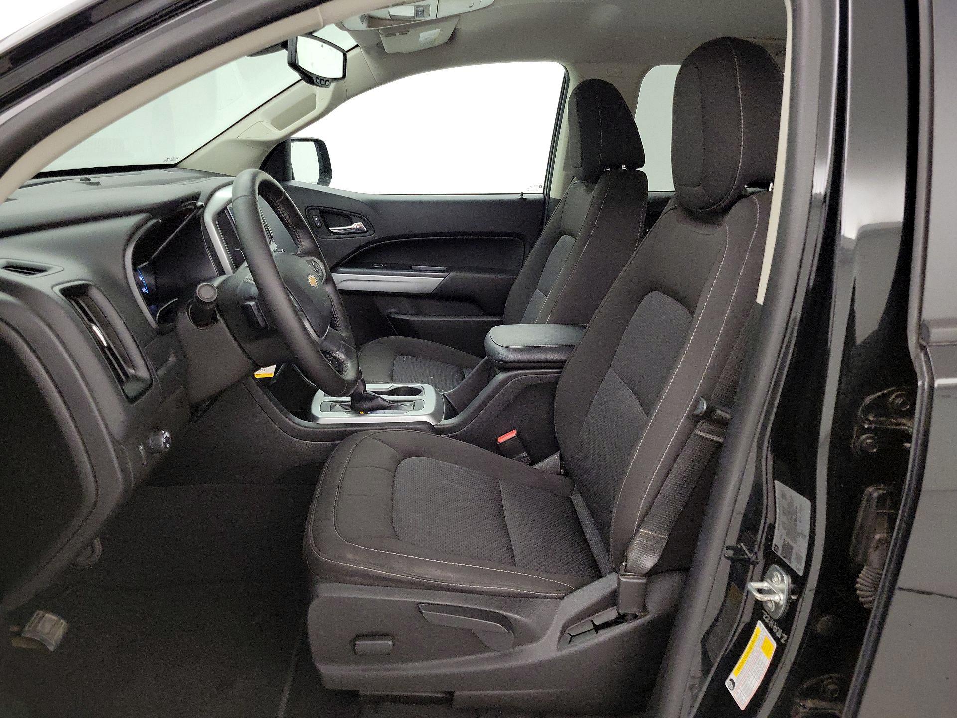 Thumbnail: 2021 Chevrolet Colorado - 11