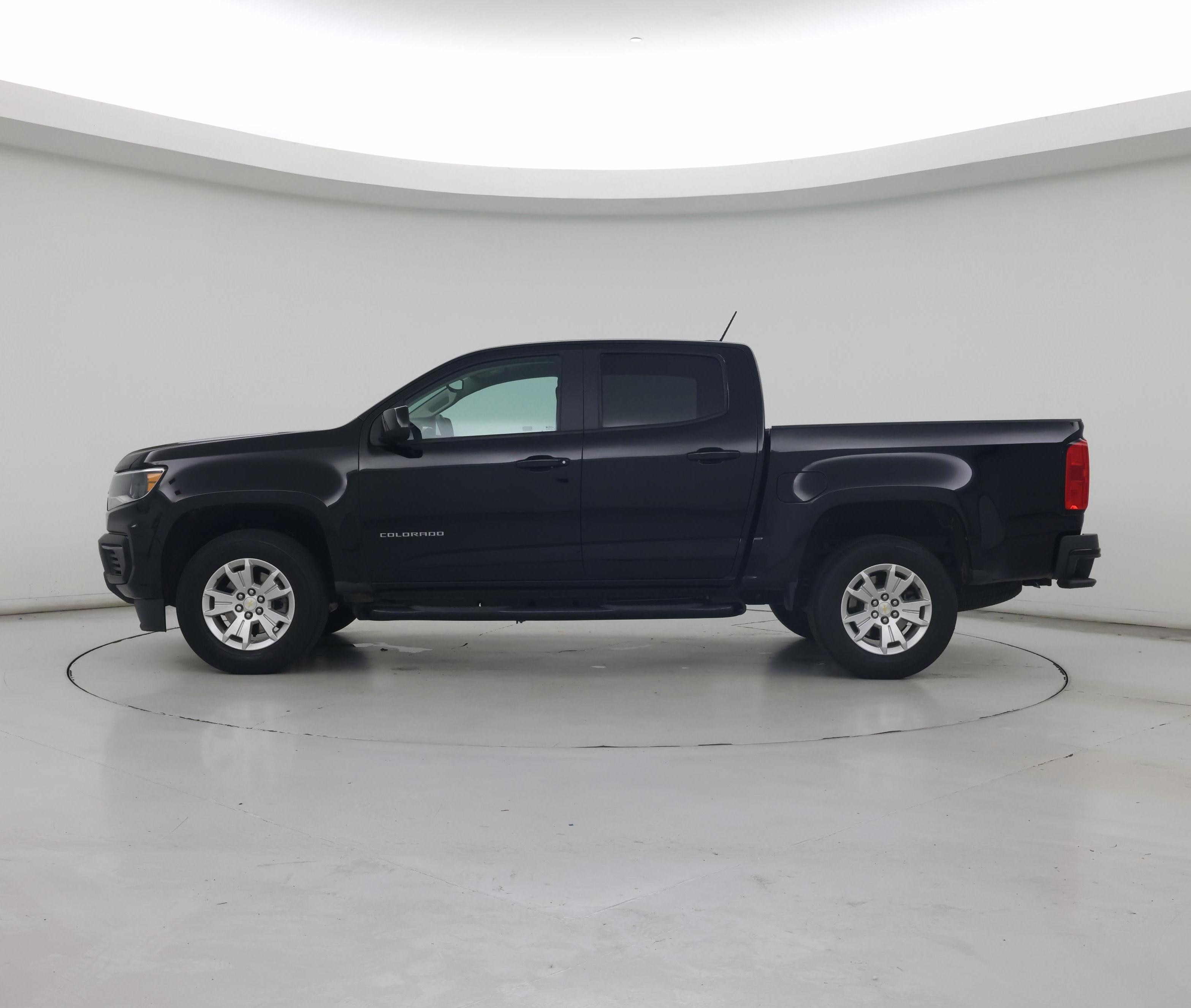 Thumbnail: 2021 Chevrolet Colorado - 3