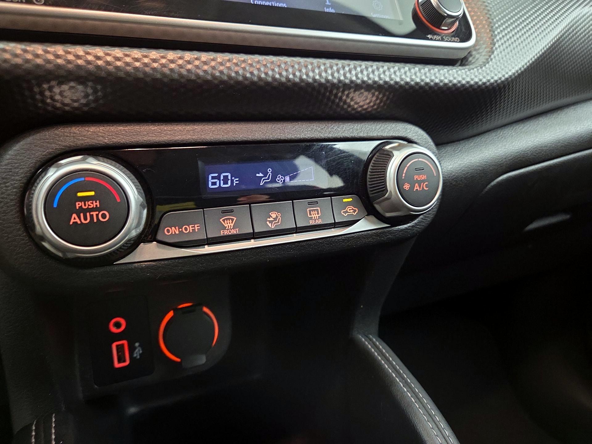Thumbnail: 2020 Nissan Kicks - 17