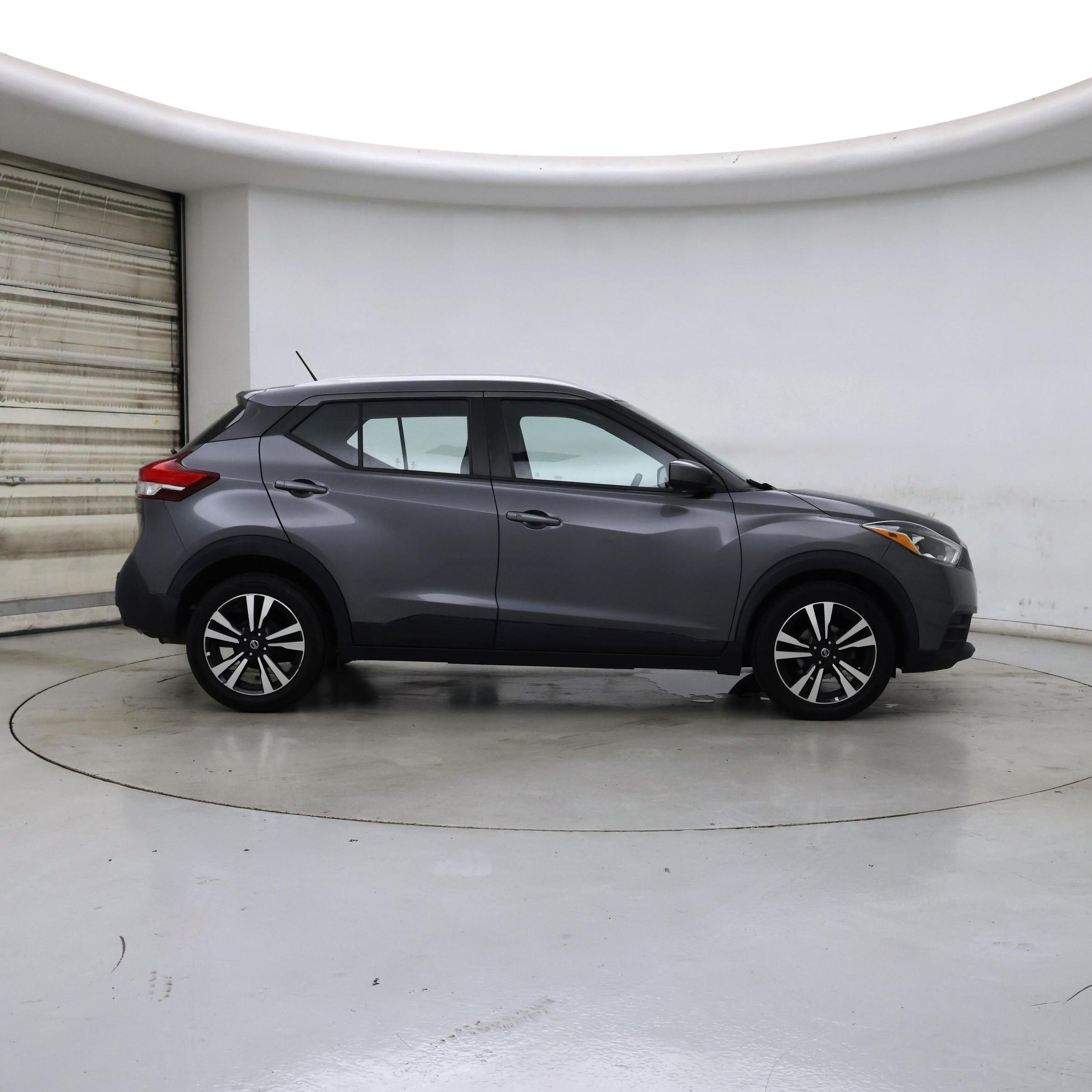 Thumbnail: 2020 Nissan Kicks - 7
