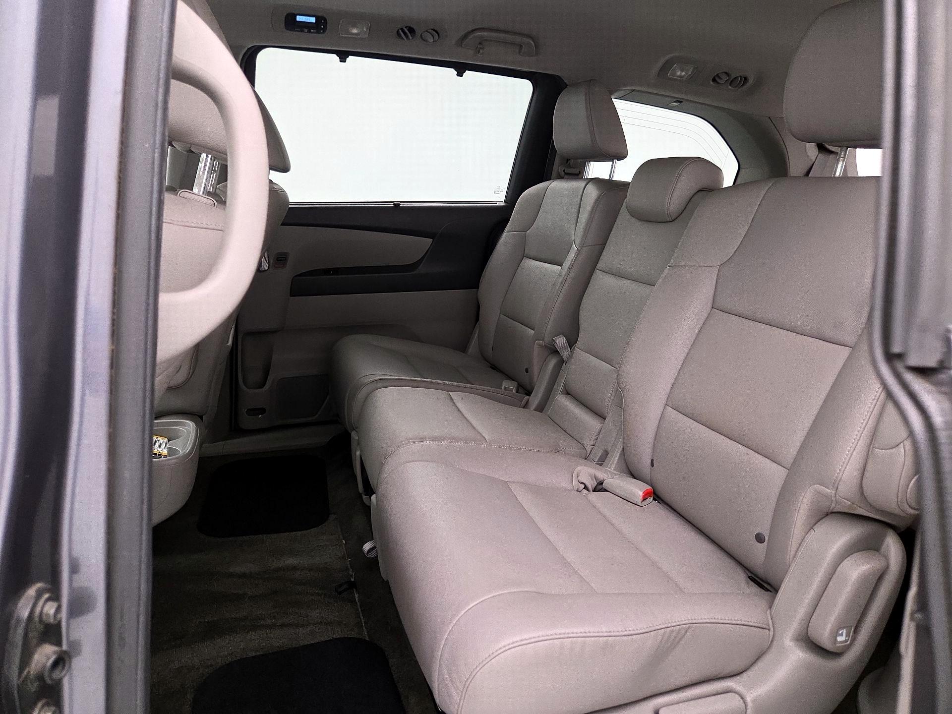 Thumbnail: 2014 Honda Odyssey - 20