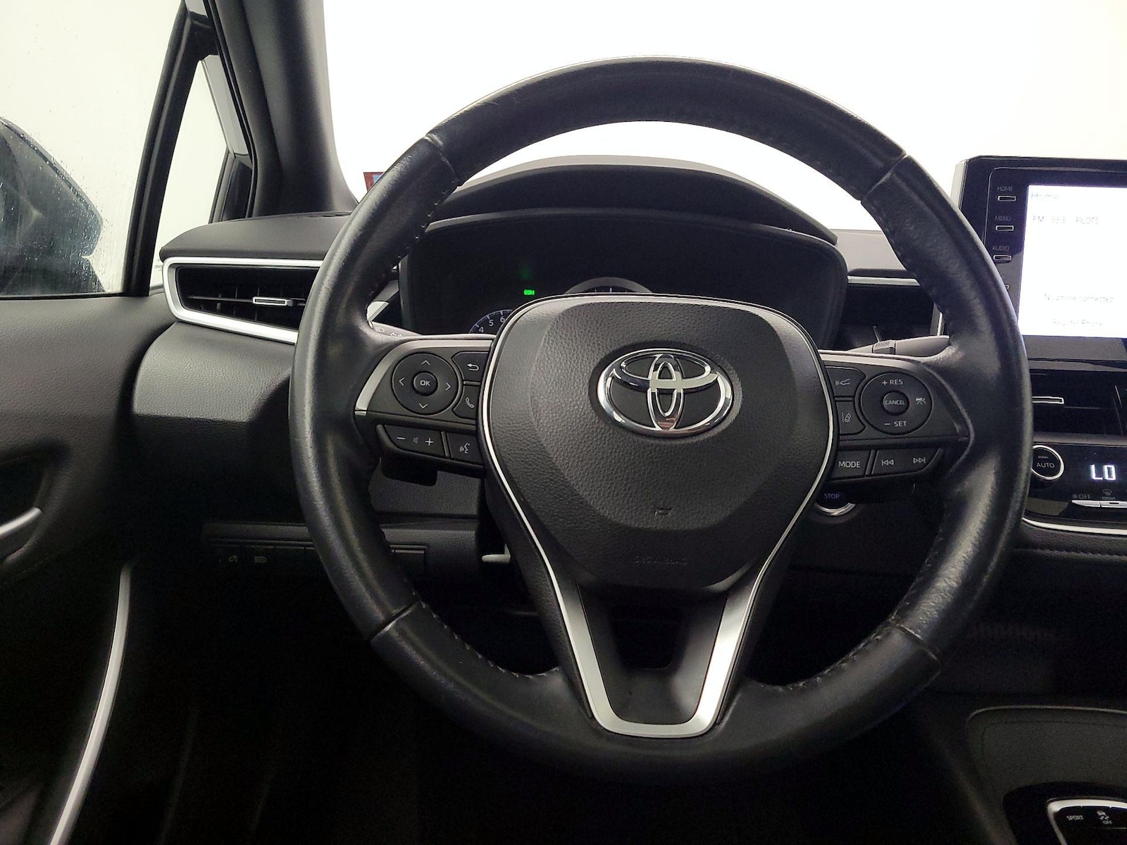 2020 Toyota Corolla SE - Photo 11