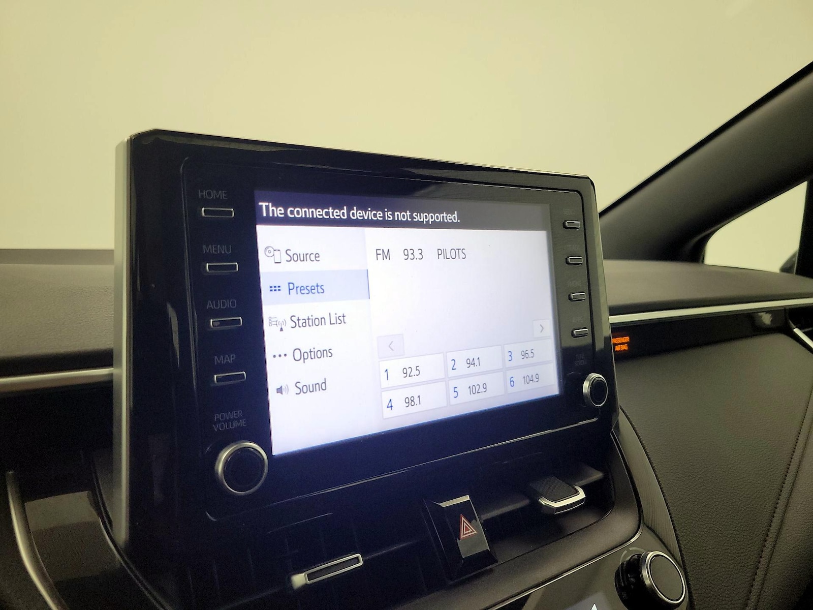 2020 Toyota Corolla SE - Photo 16