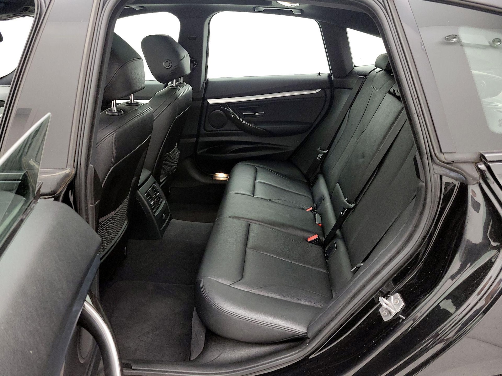 2016 BMW 3 Series 328i - Photo 22