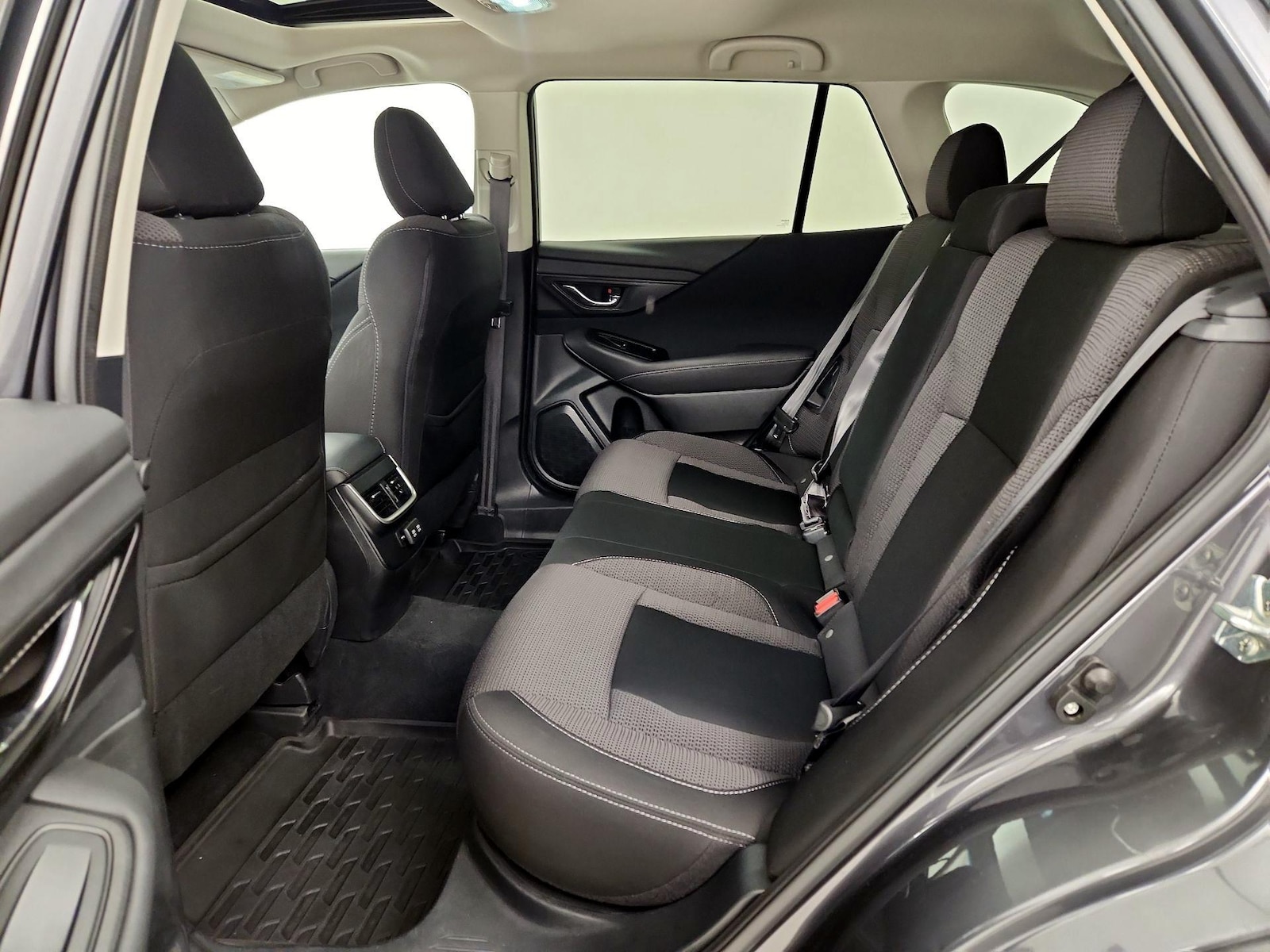 2022 Subaru Outback Premium - Photo 22