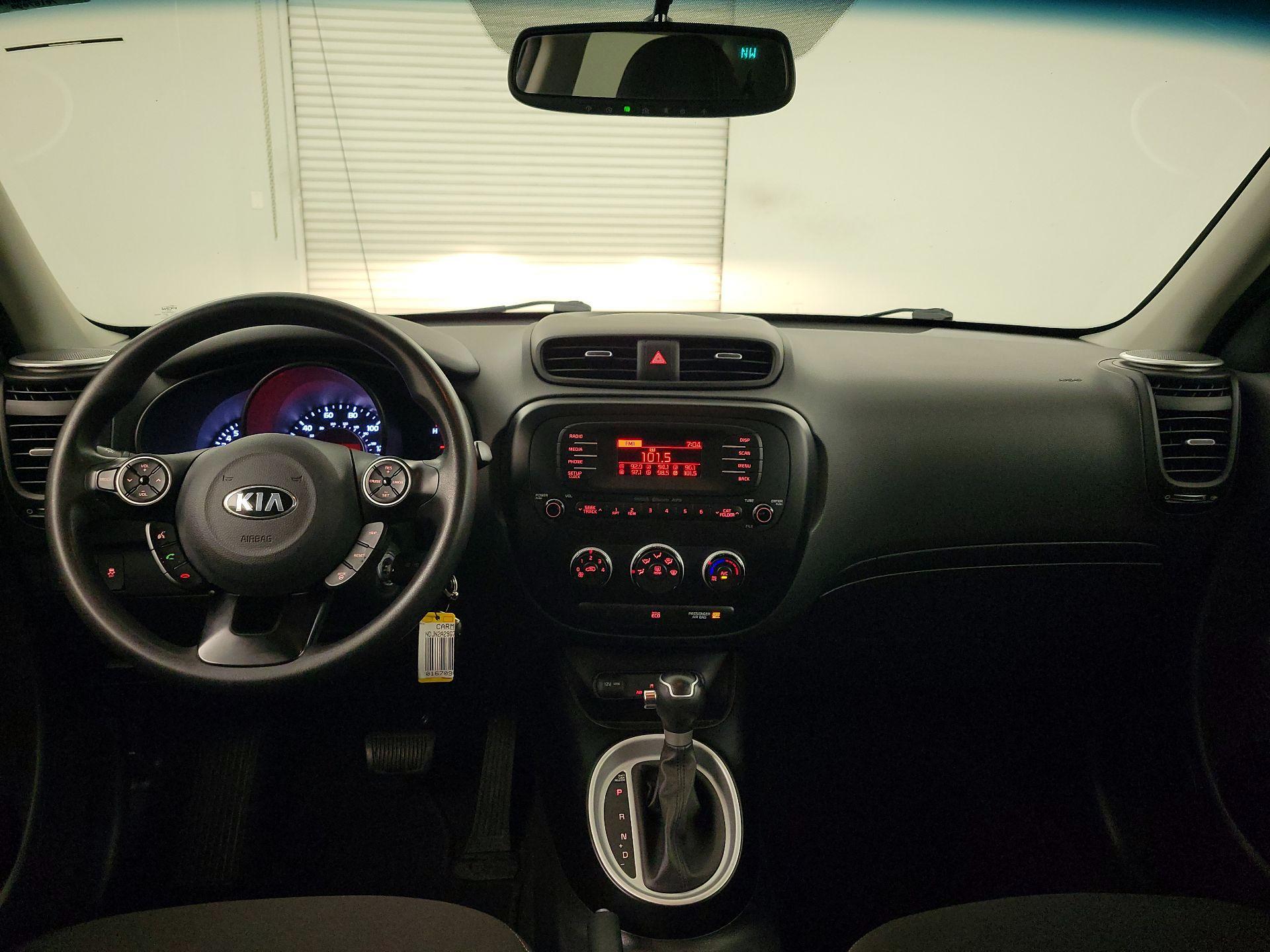 Thumbnail: 2016 Kia Soul - 9
