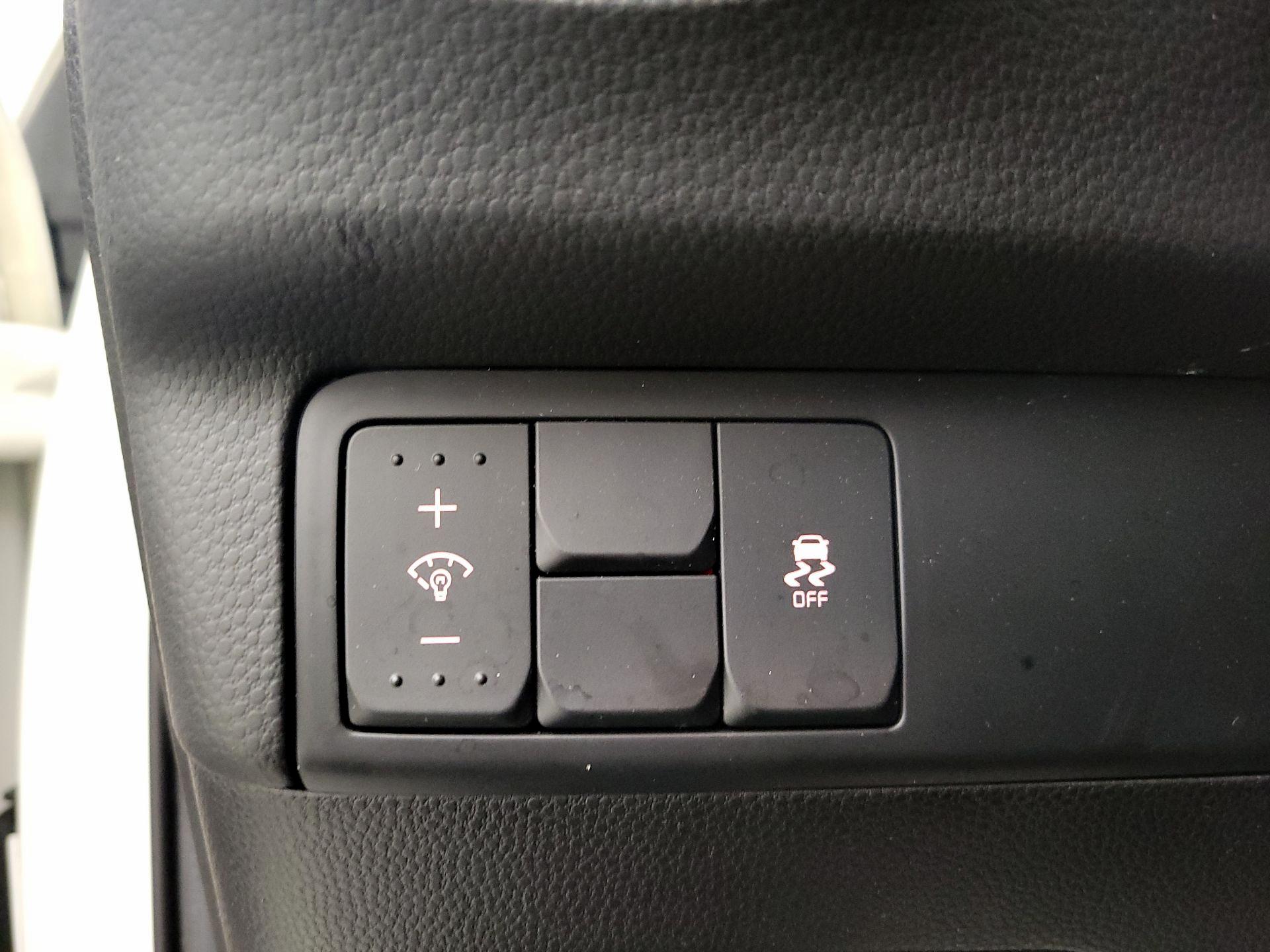 Thumbnail: 2016 Kia Soul - 13