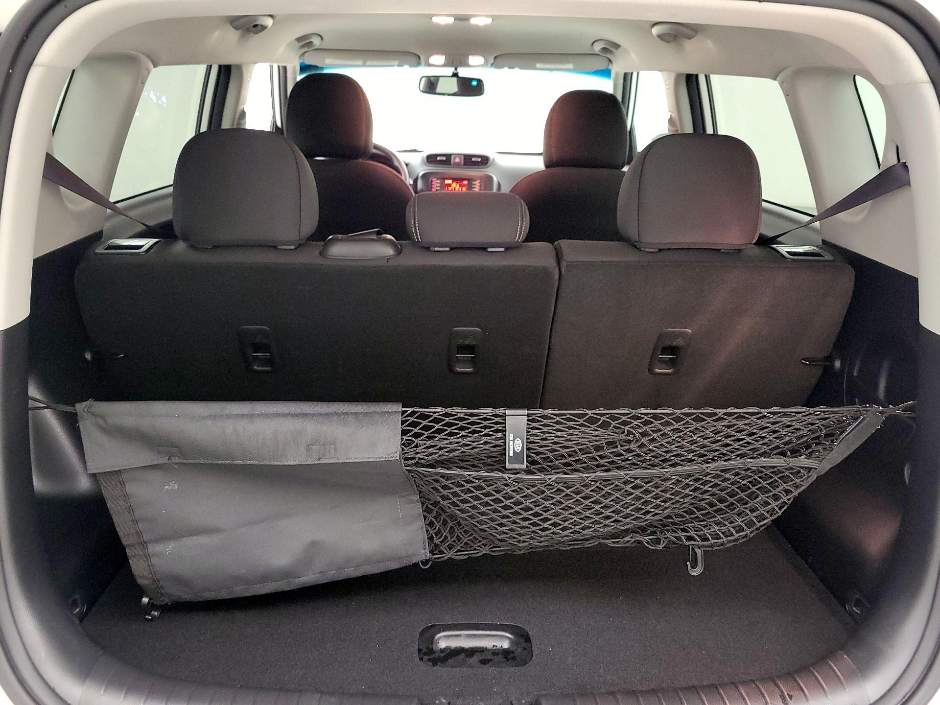 Thumbnail: 2016 Kia Soul - 19