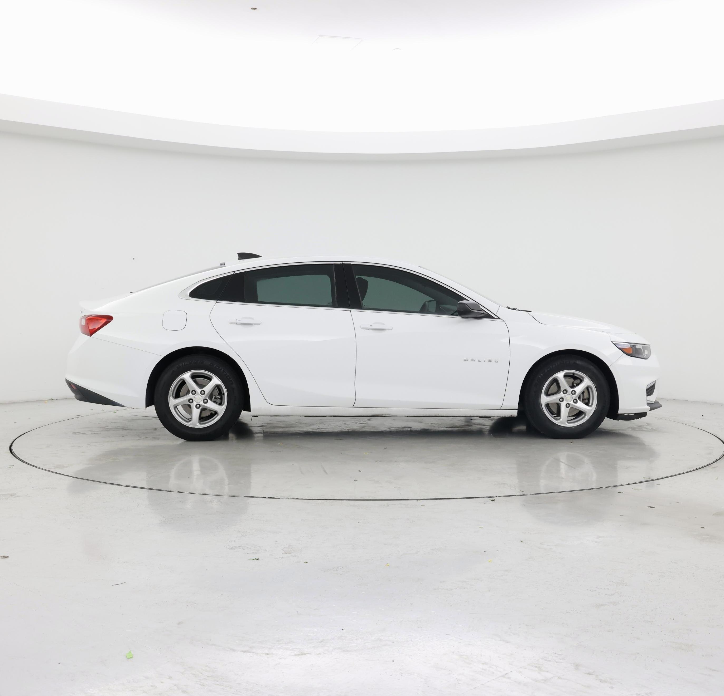 Thumbnail: 2016 Chevrolet Malibu - 7