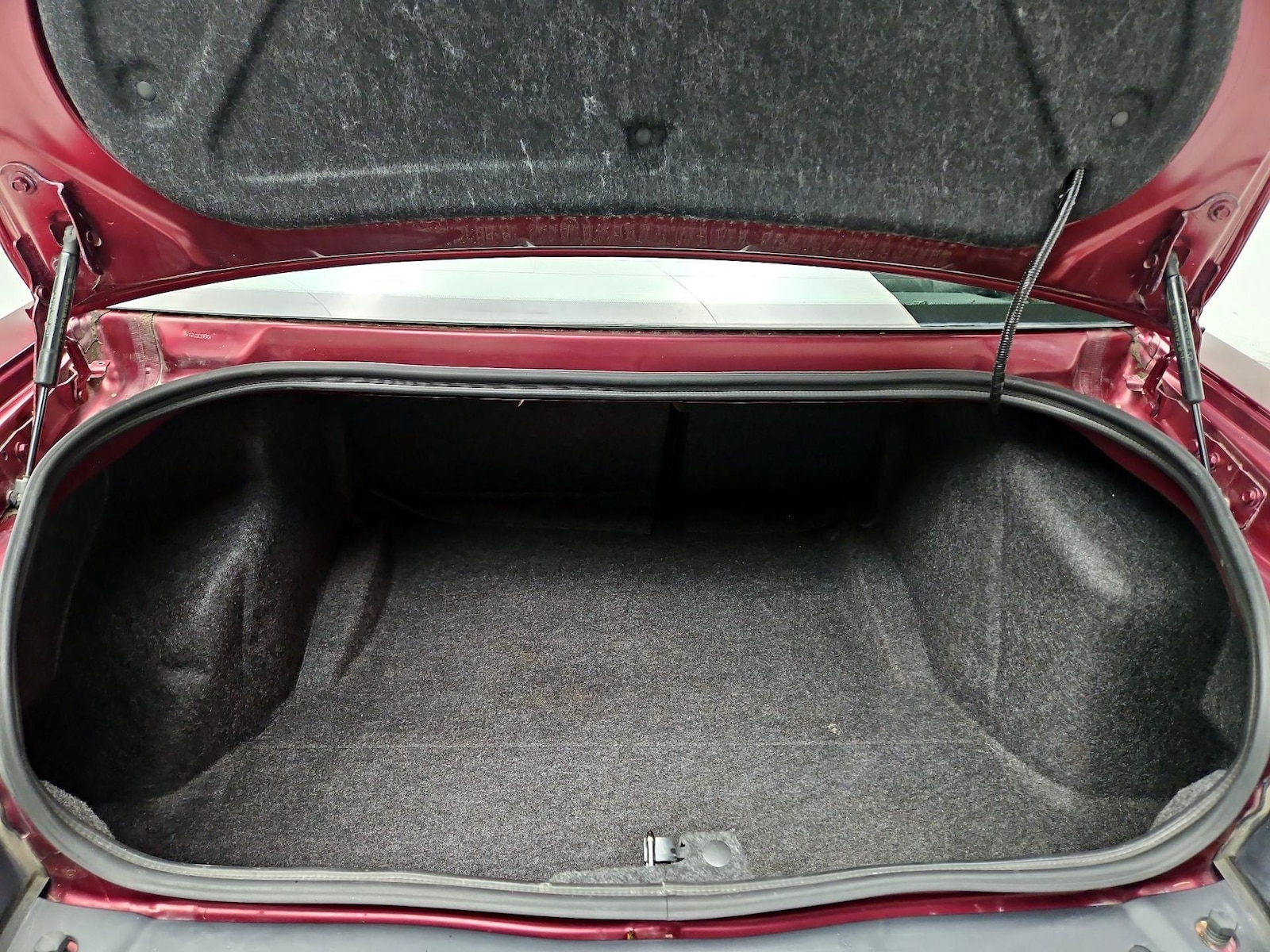 2022 Dodge Challenger SXT - Photo 21
