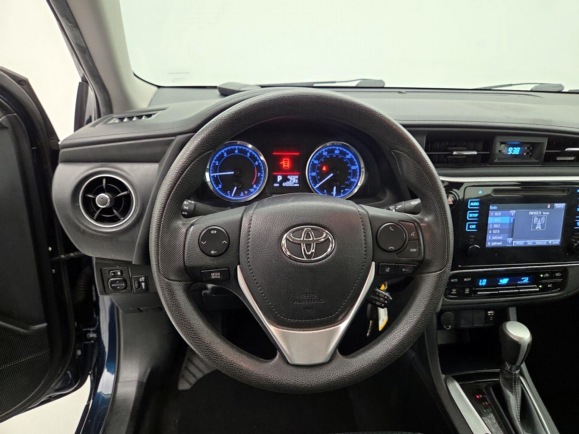 Thumbnail: 2019 Toyota Corolla - 10