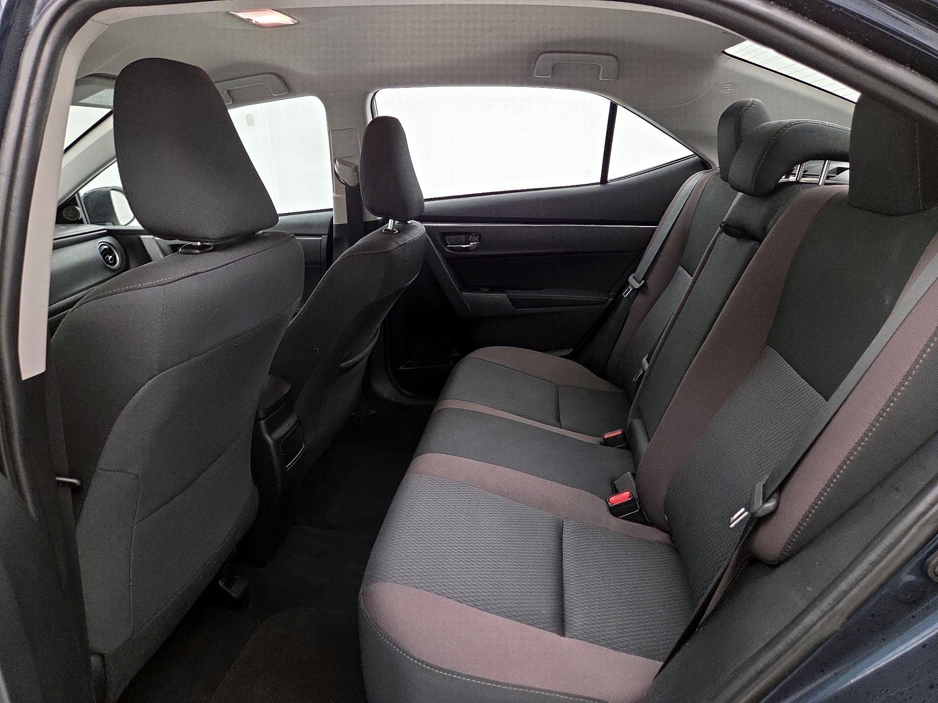 Thumbnail: 2019 Toyota Corolla - 19
