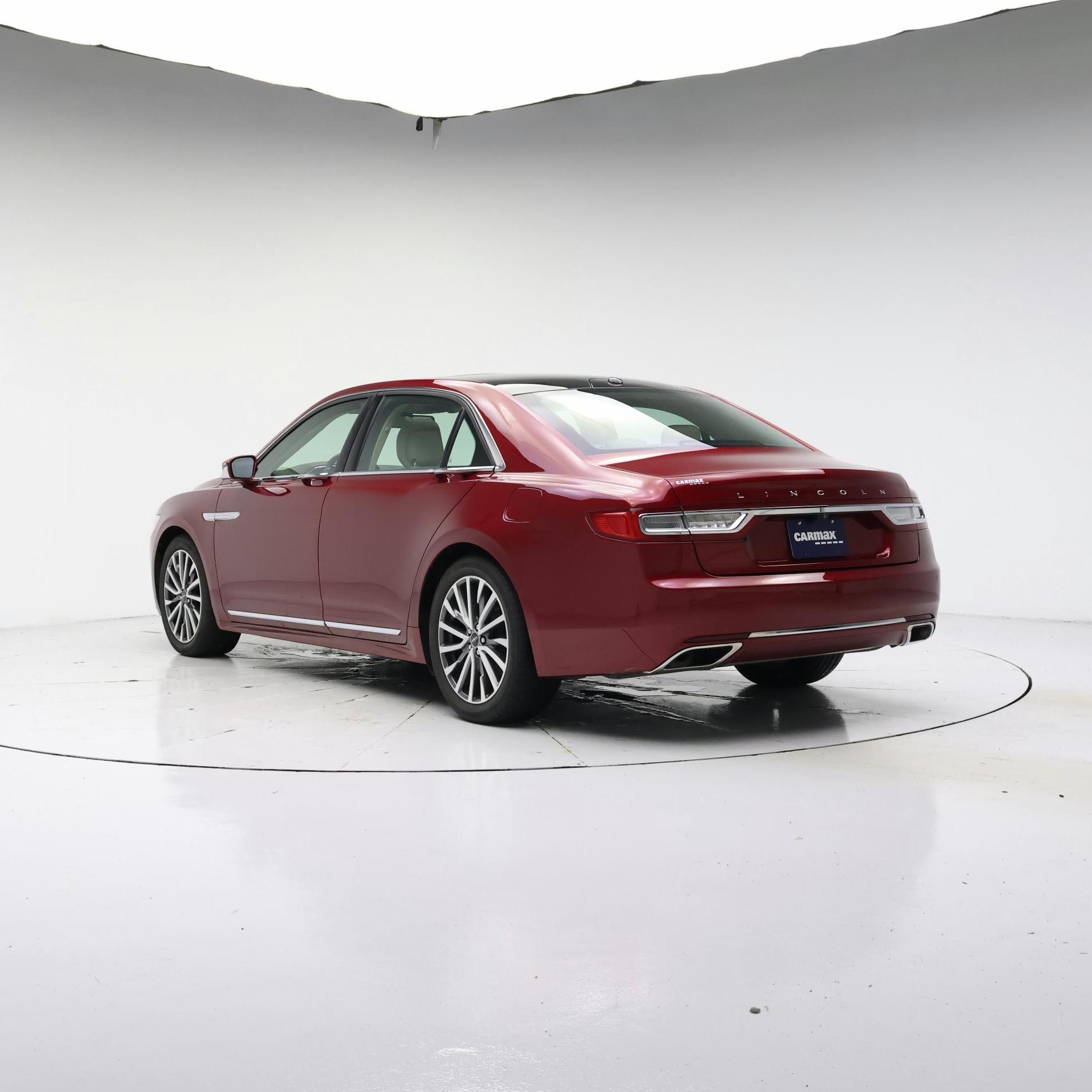 Thumbnail: 2017 Lincoln Continental - 2