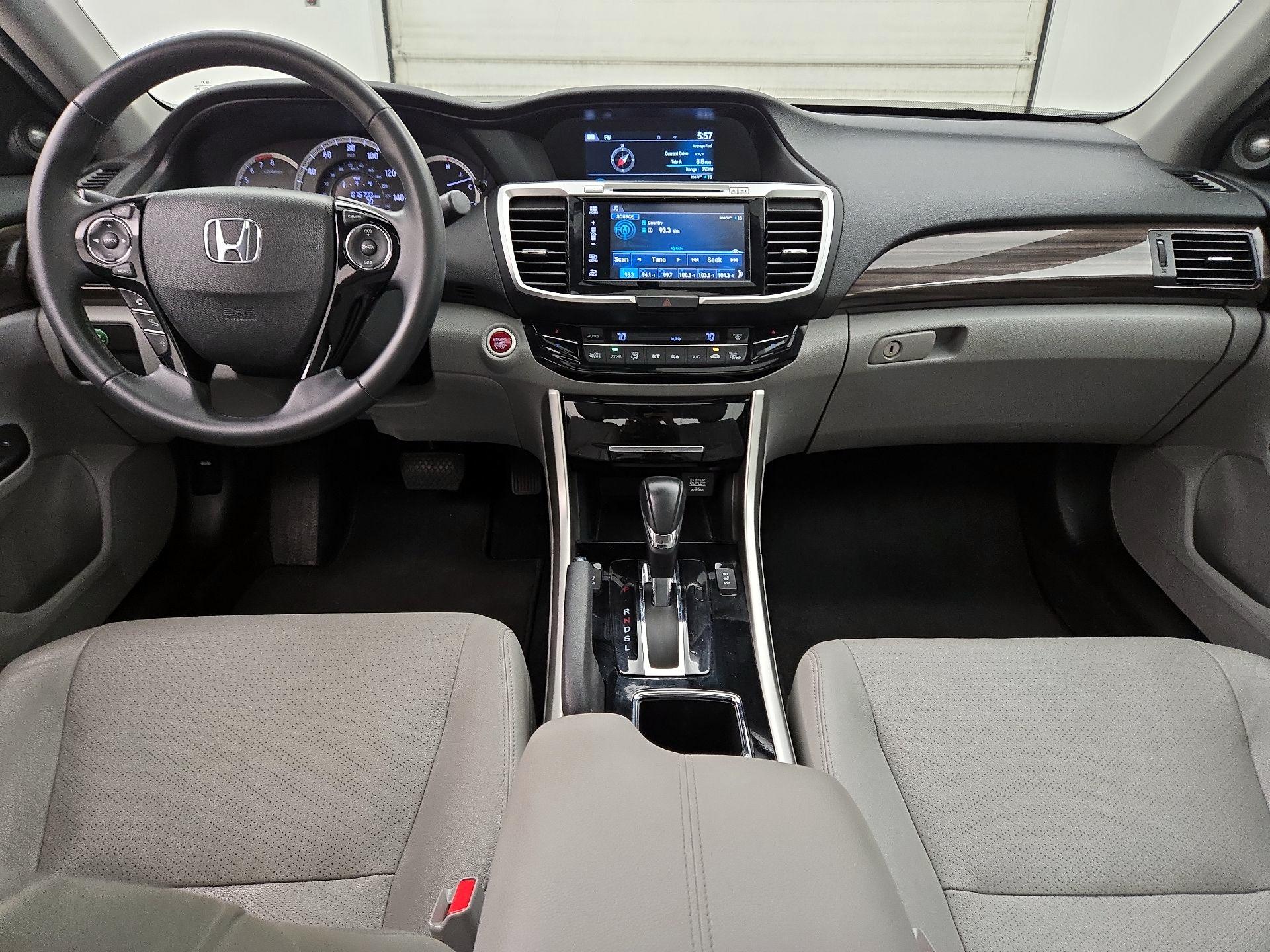 Thumbnail: 2016 Honda Accord - 9