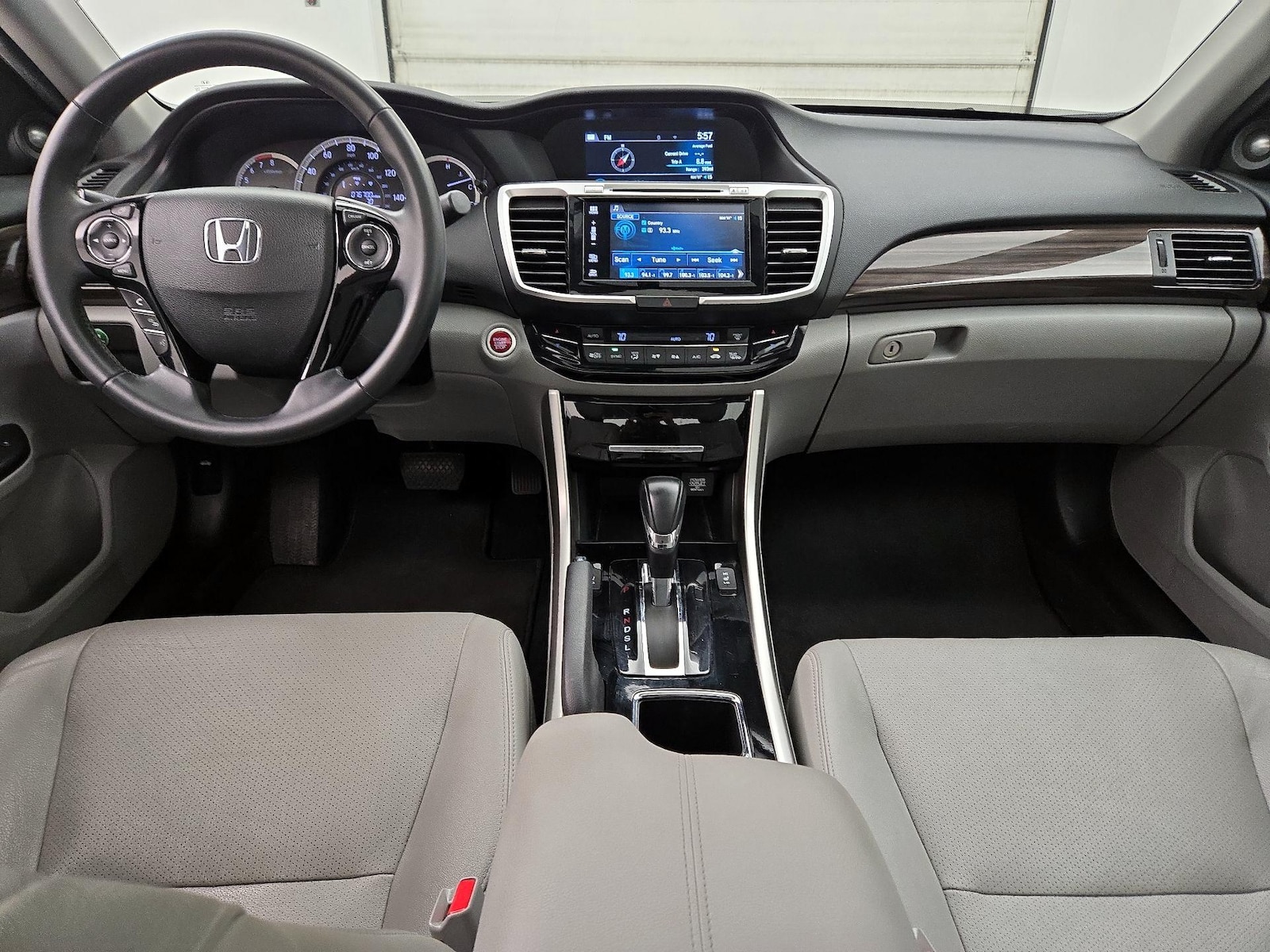 2016 Honda Accord EX-L - Photo 10