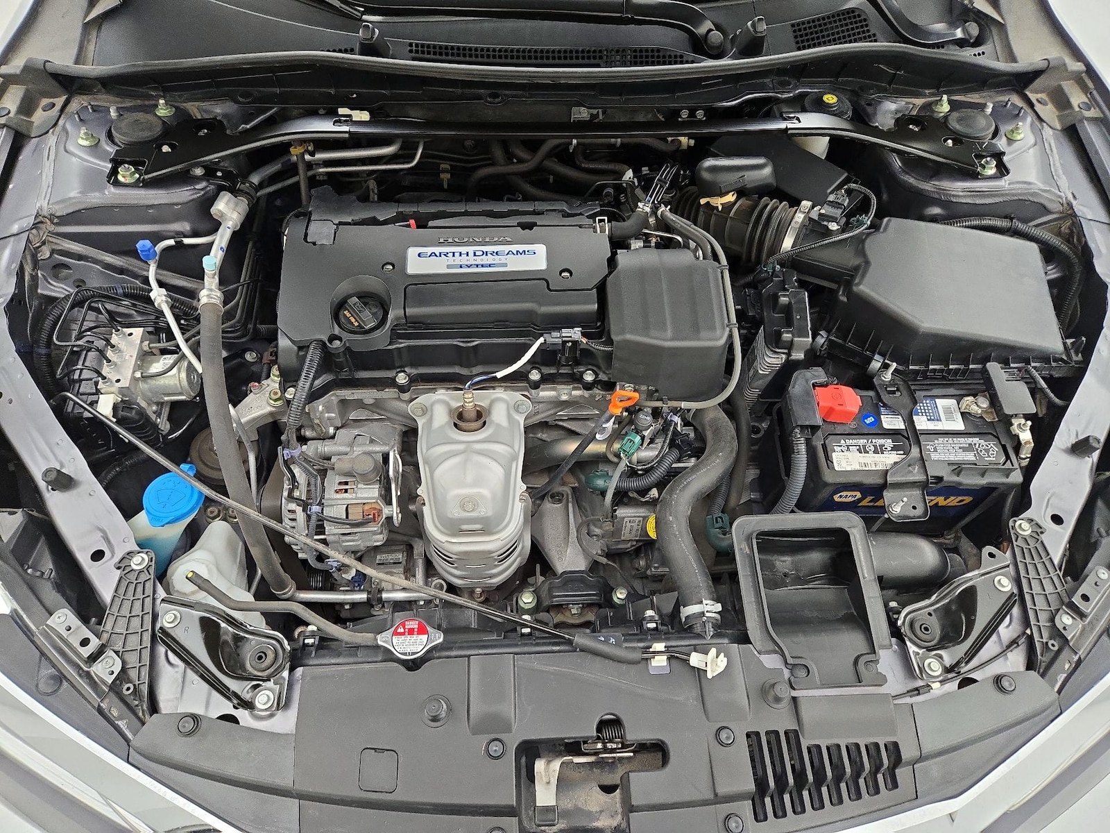 2016 Honda Accord EX-L - Photo 23