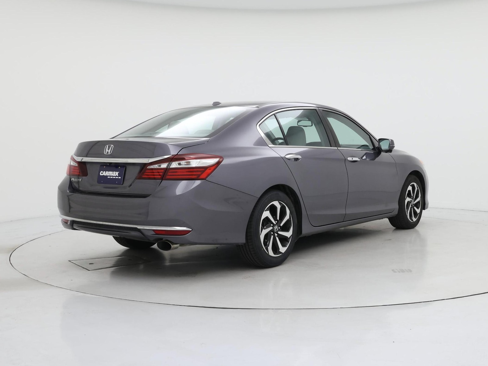 2016 Honda Accord EX-L - Photo 9