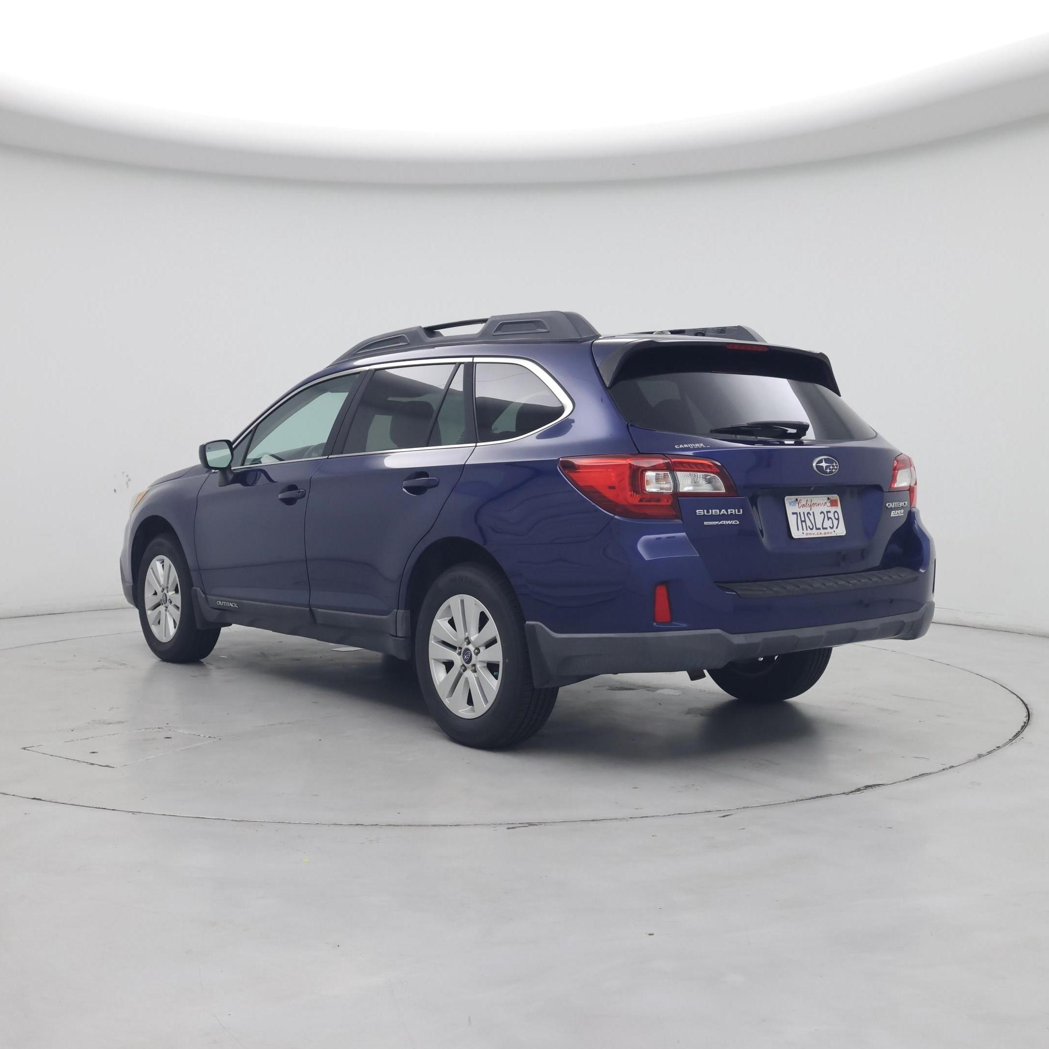 Thumbnail: 2015 Subaru Outback - 2