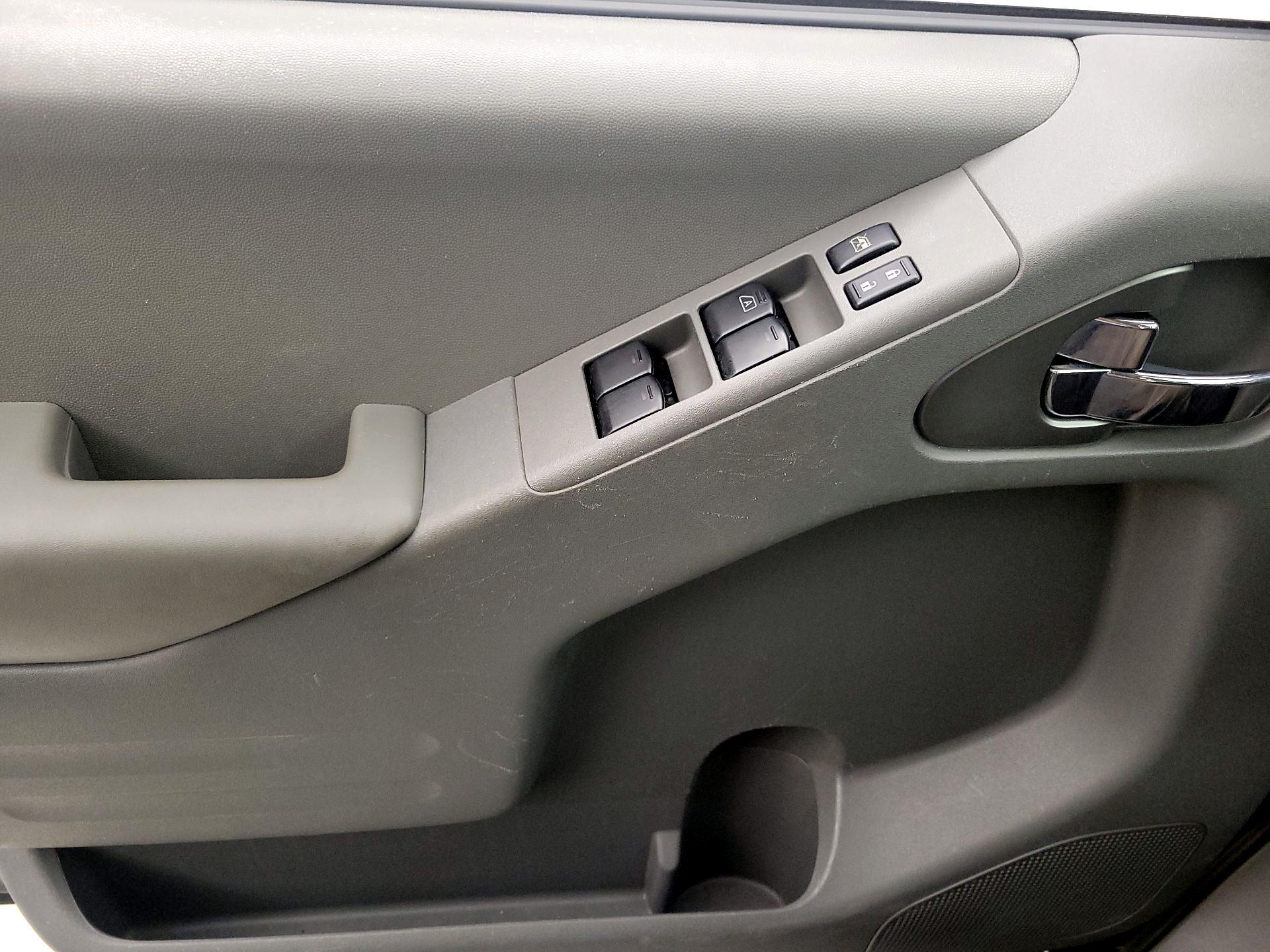 Thumbnail: 2019 Nissan Frontier - 12