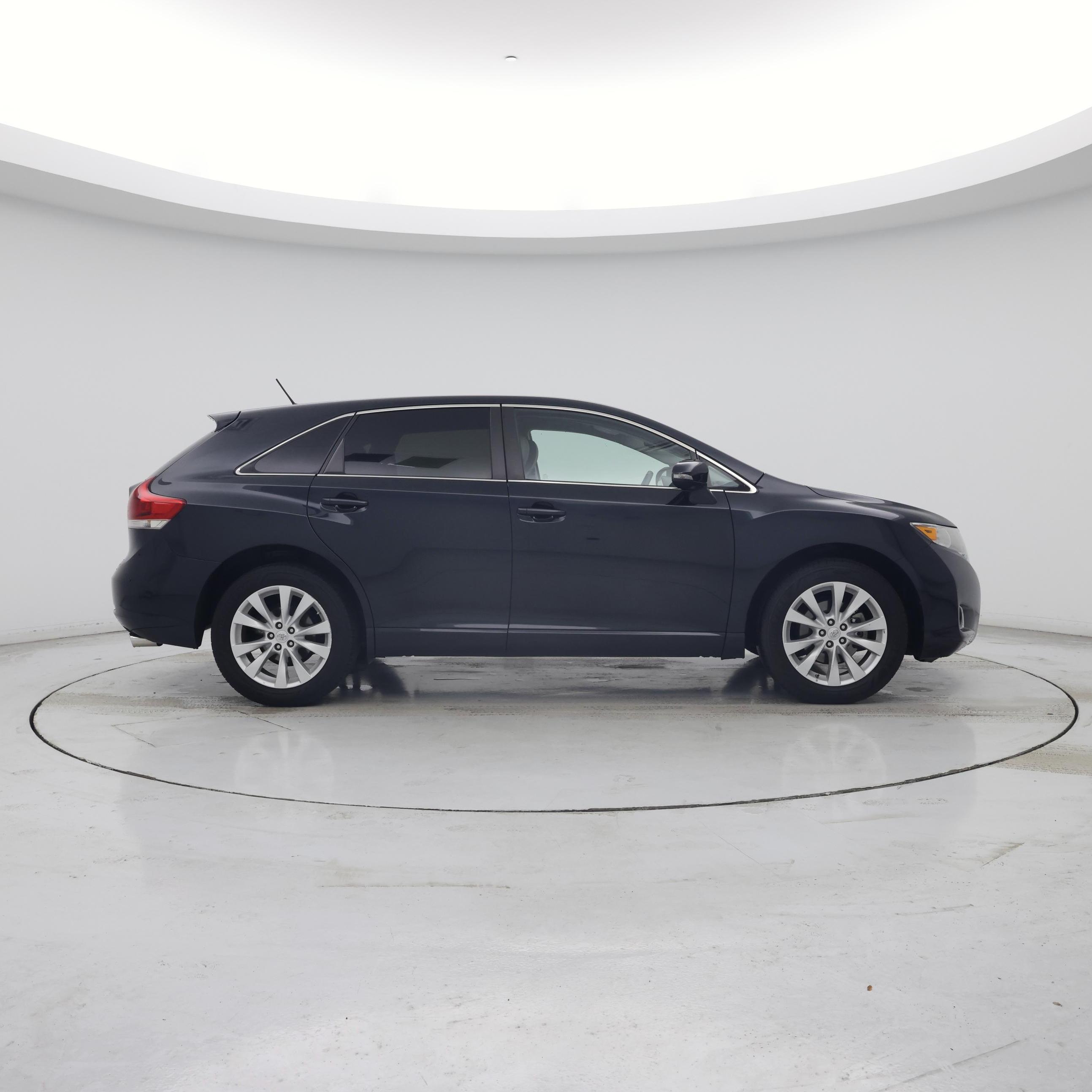 Thumbnail: 2015 Toyota Venza - 7