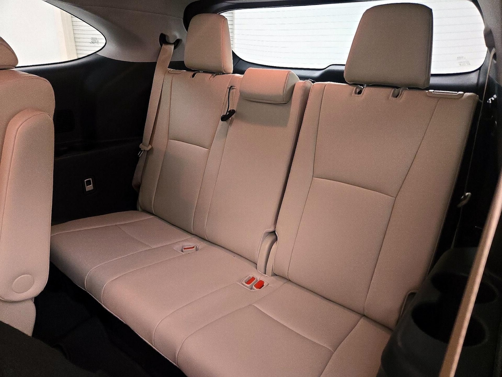 2024 Toyota Highlander XLE - Photo 22