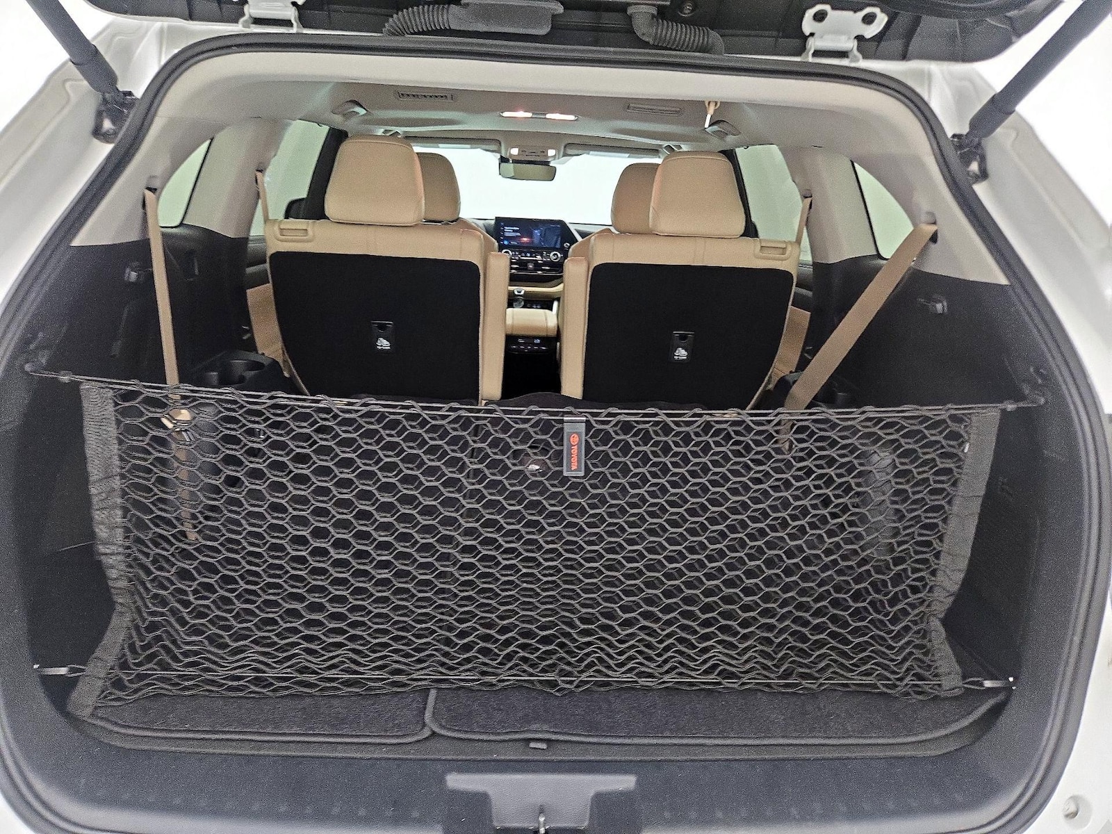 2024 Toyota Highlander XLE - Photo 24