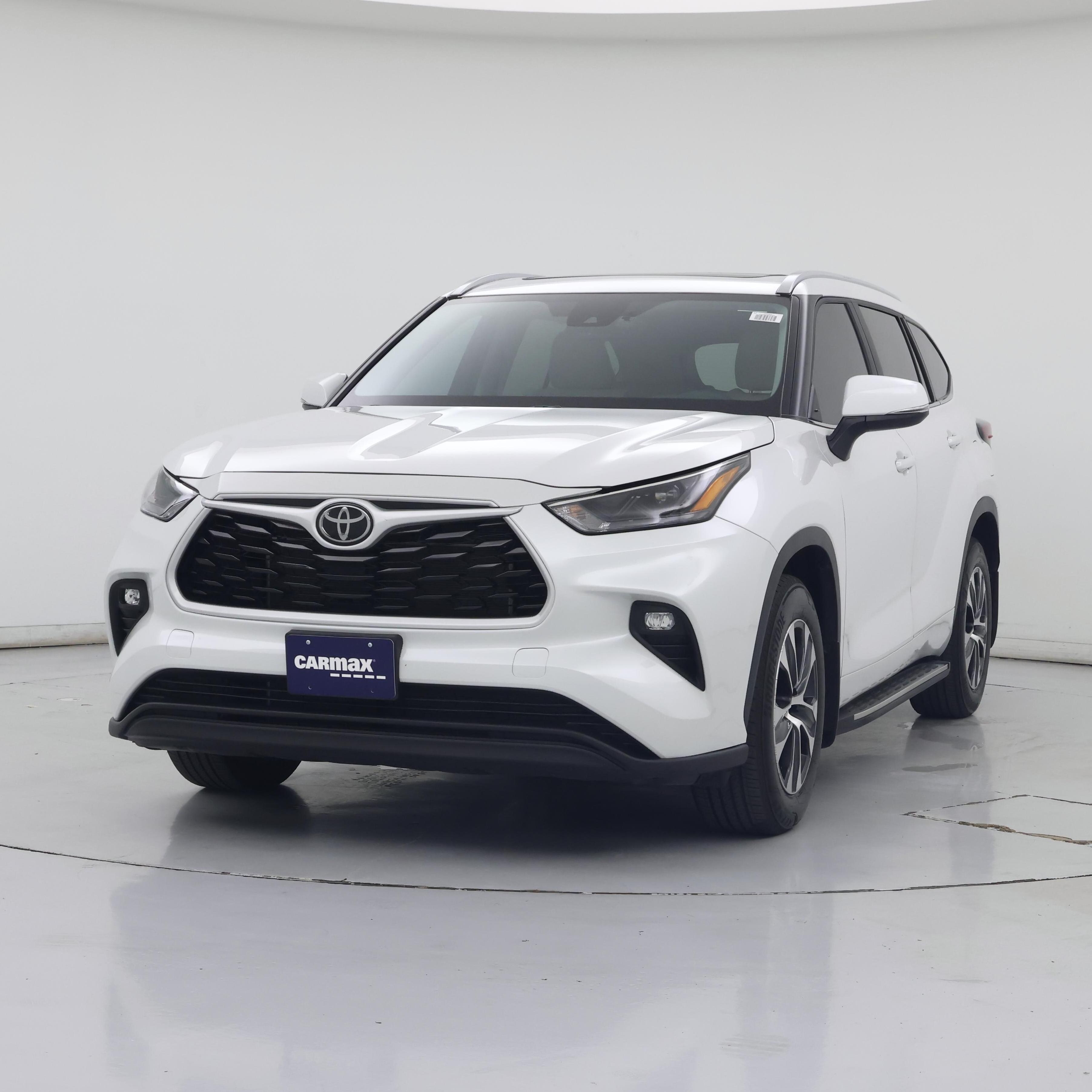 Thumbnail: 2024 Toyota Highlander - 4