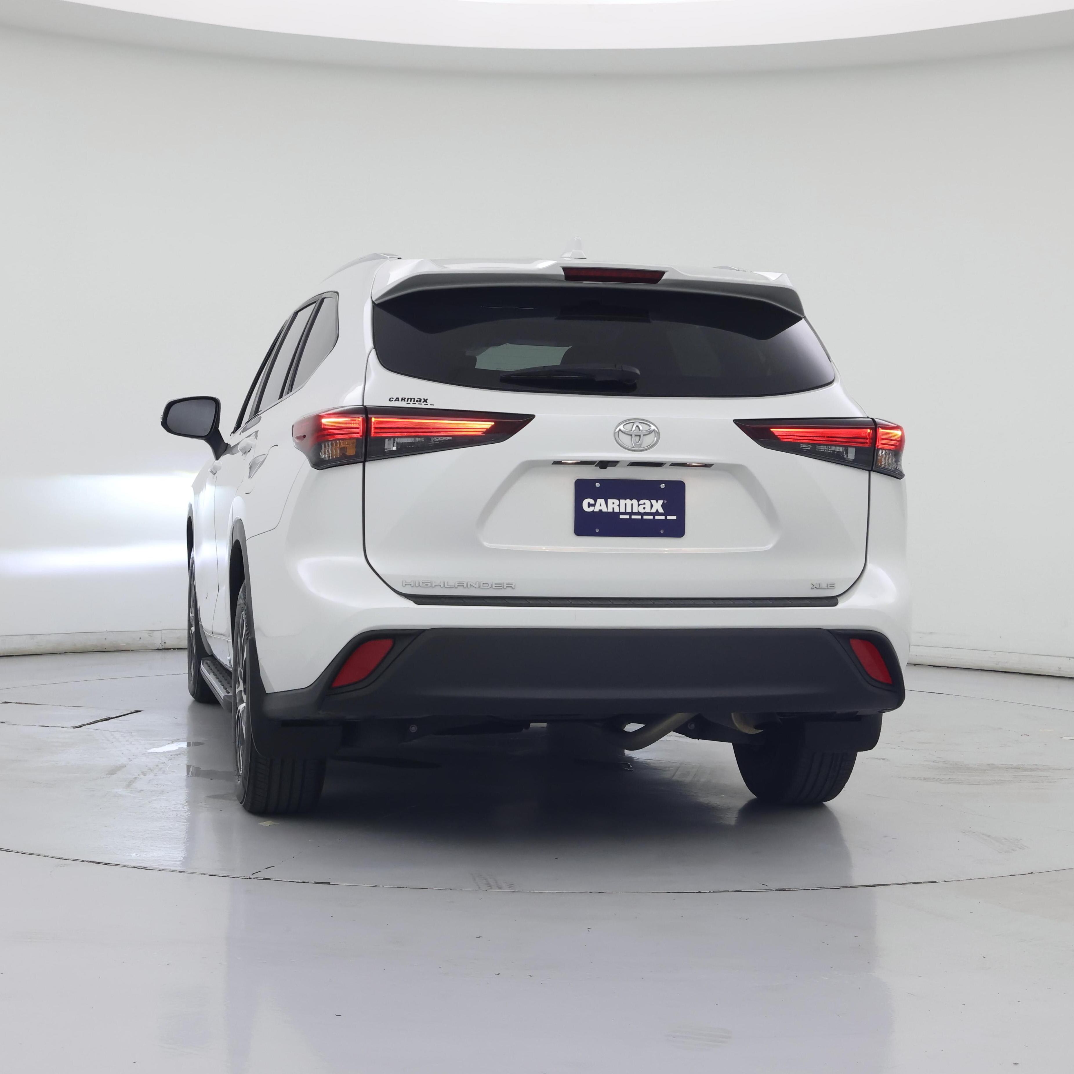 Thumbnail: 2024 Toyota Highlander - 6