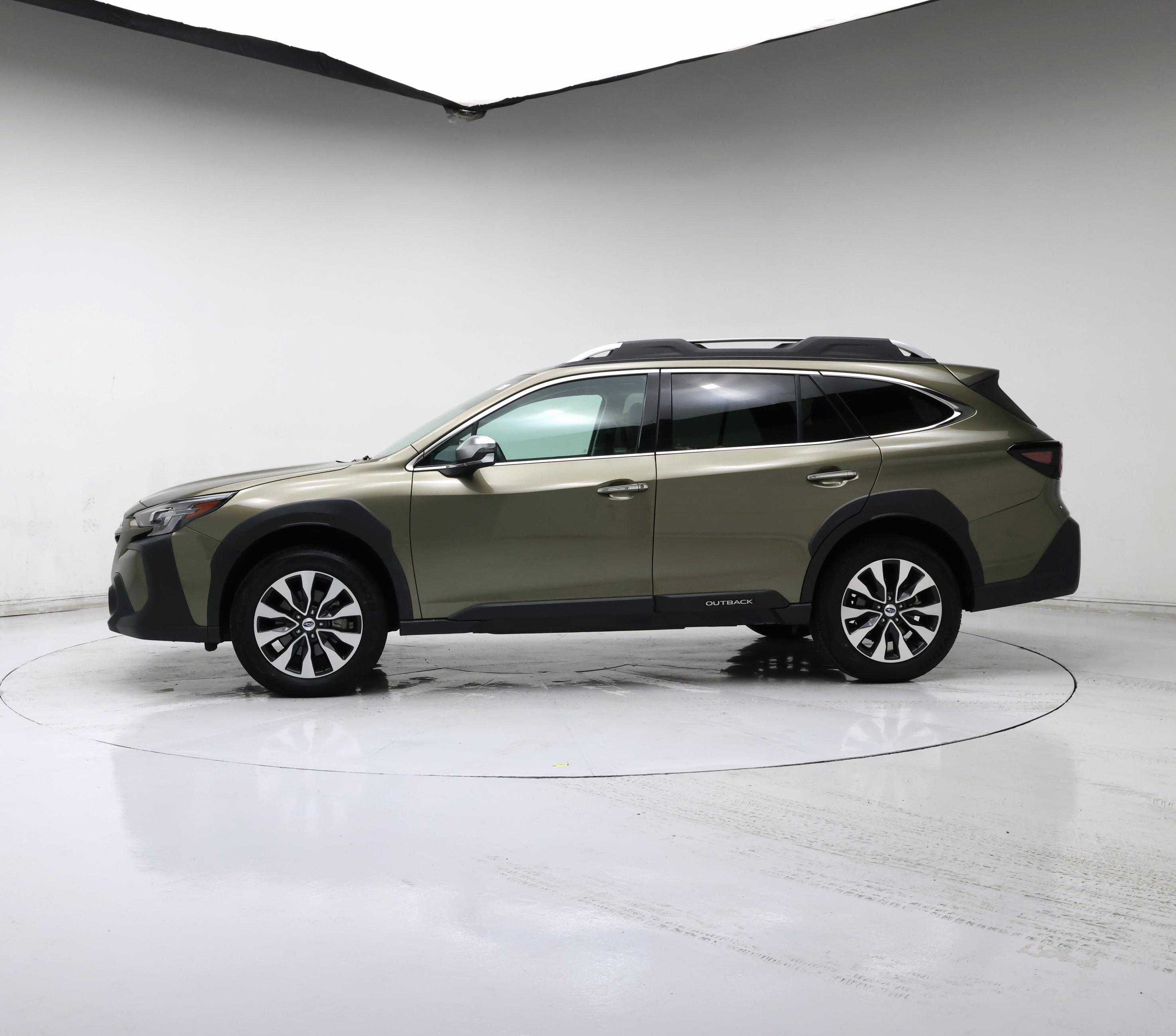 Thumbnail: 2024 Subaru Outback - 3
