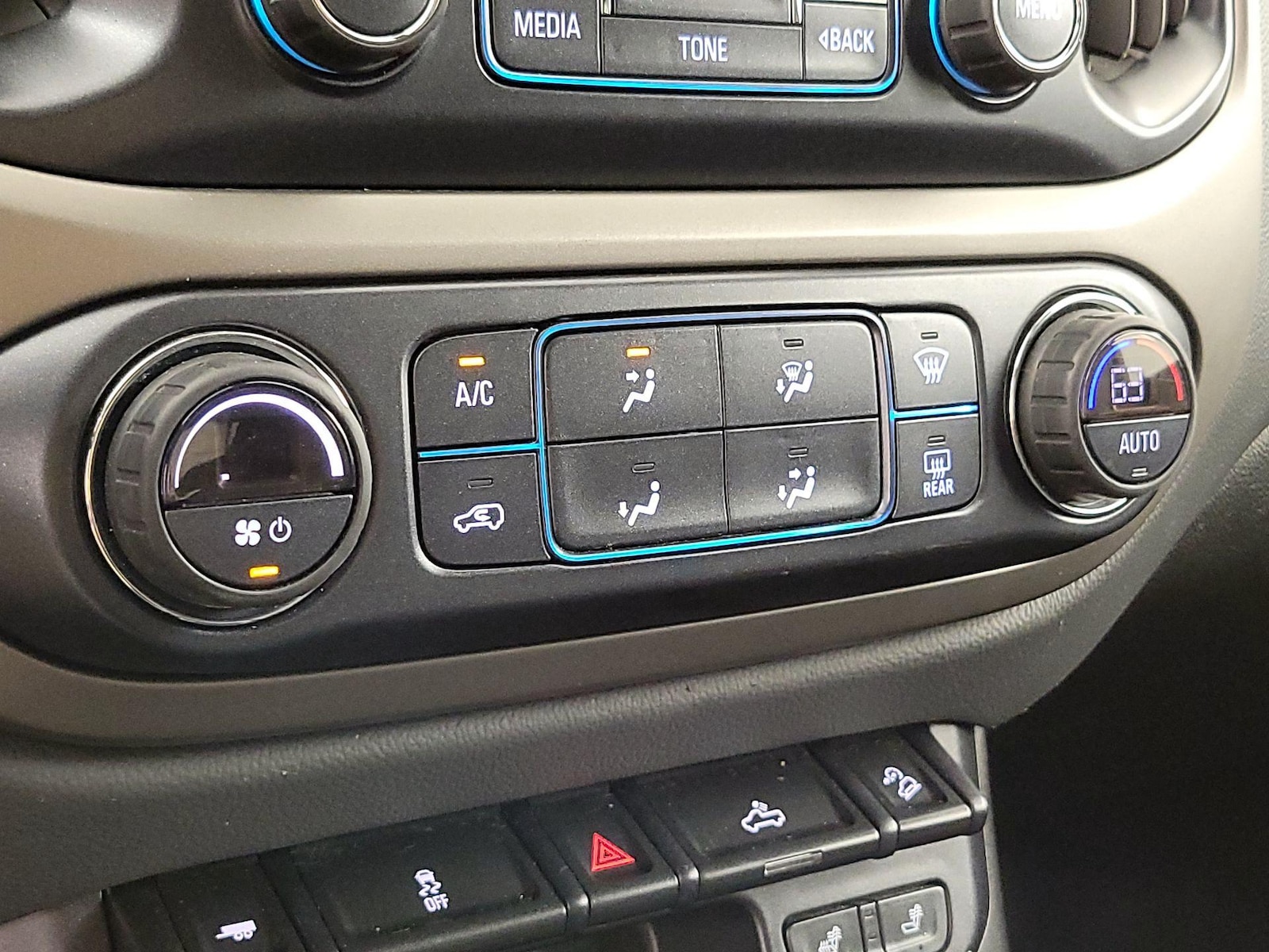 2017 Chevrolet Colorado Z71 - Photo 17