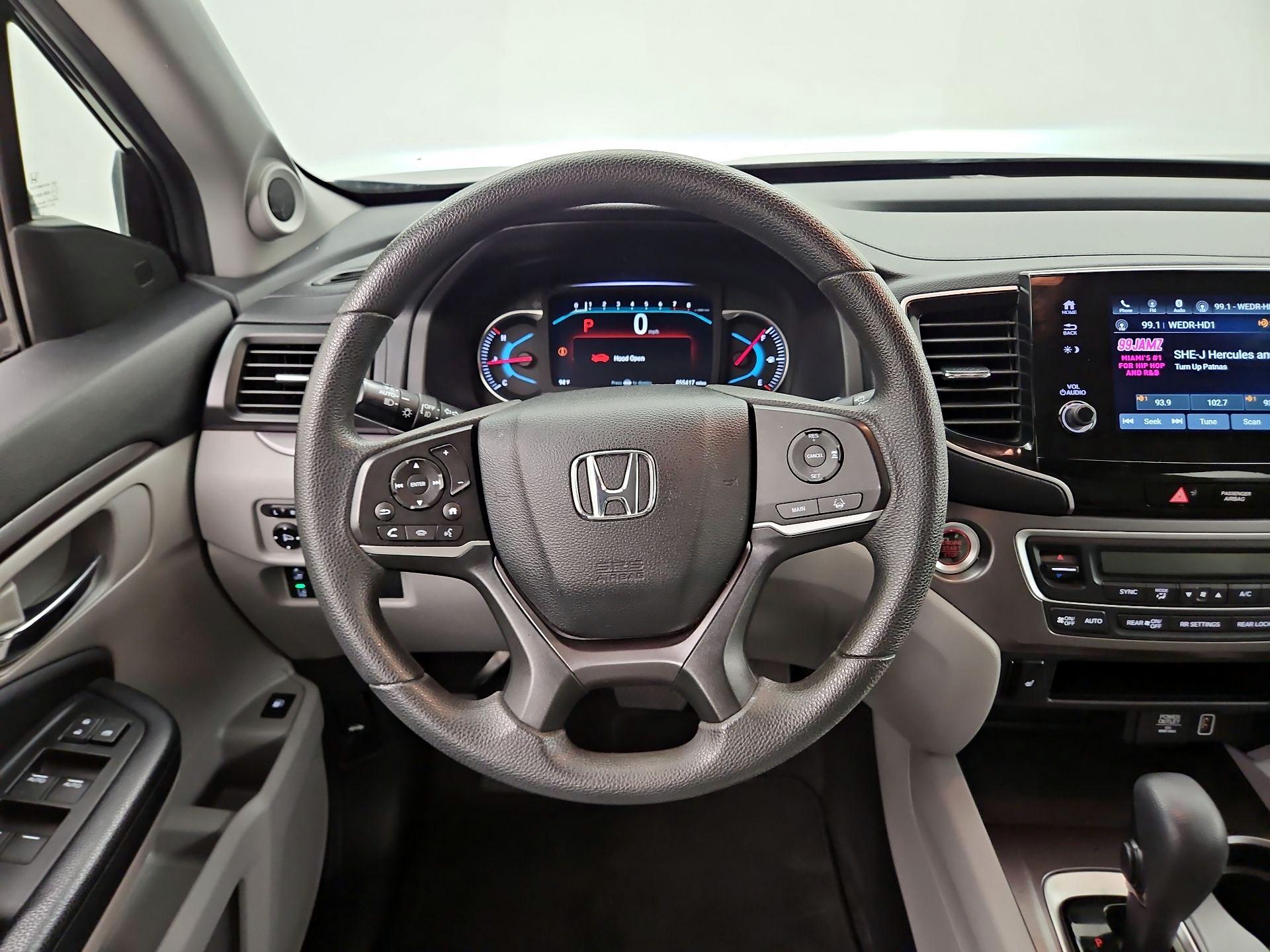 Thumbnail: 2019 Honda Pilot - 10