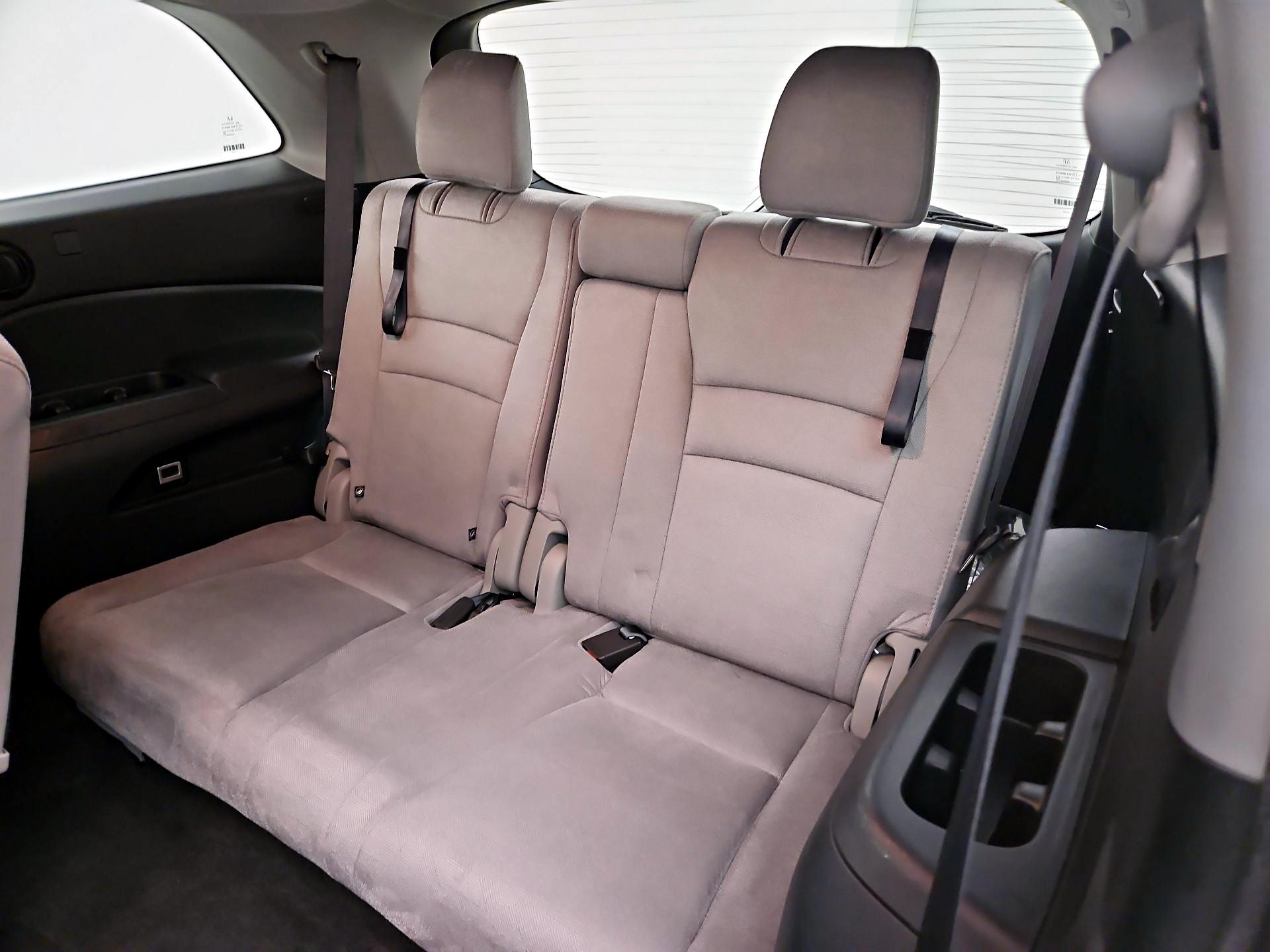 Thumbnail: 2019 Honda Pilot - 20