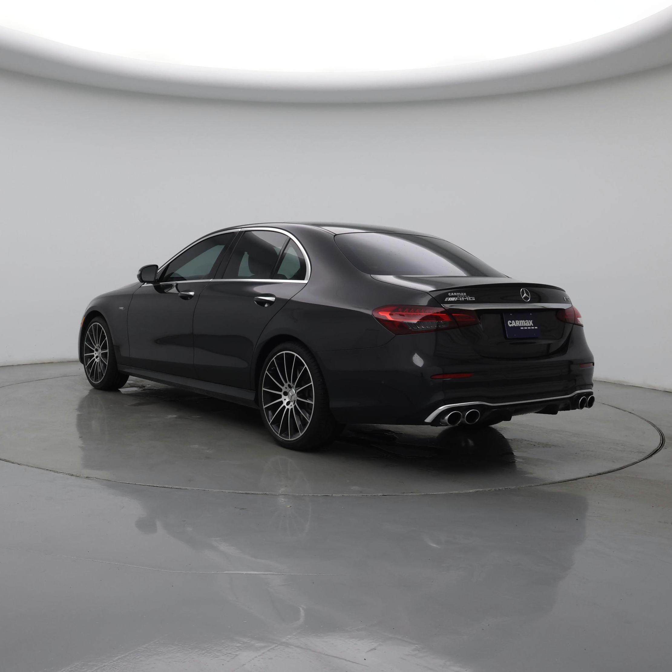 Thumbnail: 2022 Mercedes-Benz E-Class - 2