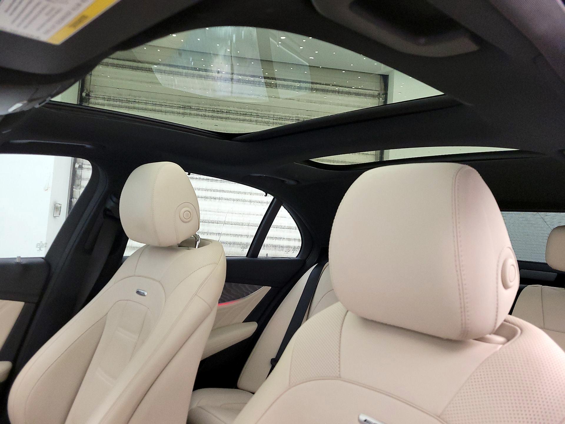 Thumbnail: 2022 Mercedes-Benz E-Class - 20