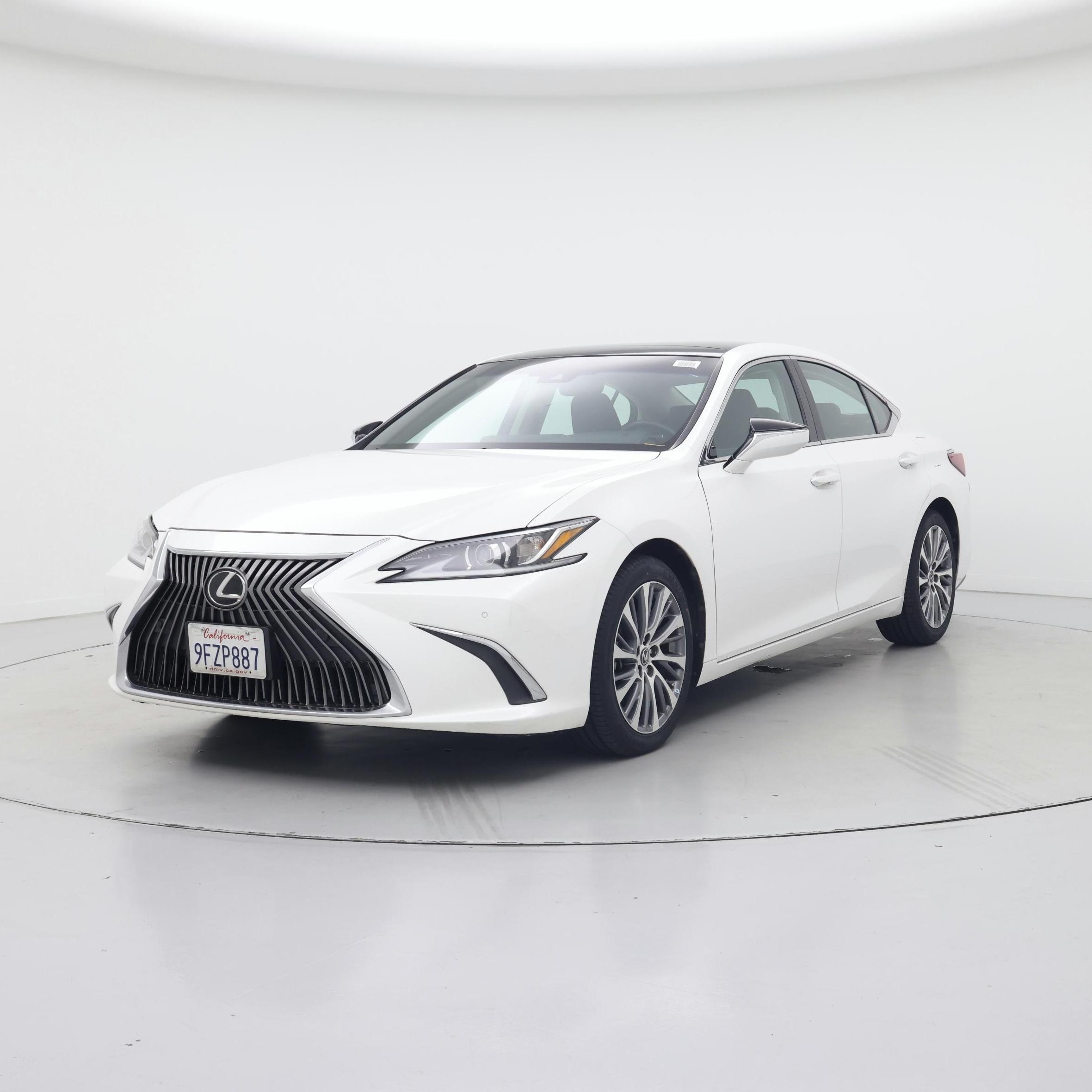 Thumbnail: 2020 Lexus ES - 4