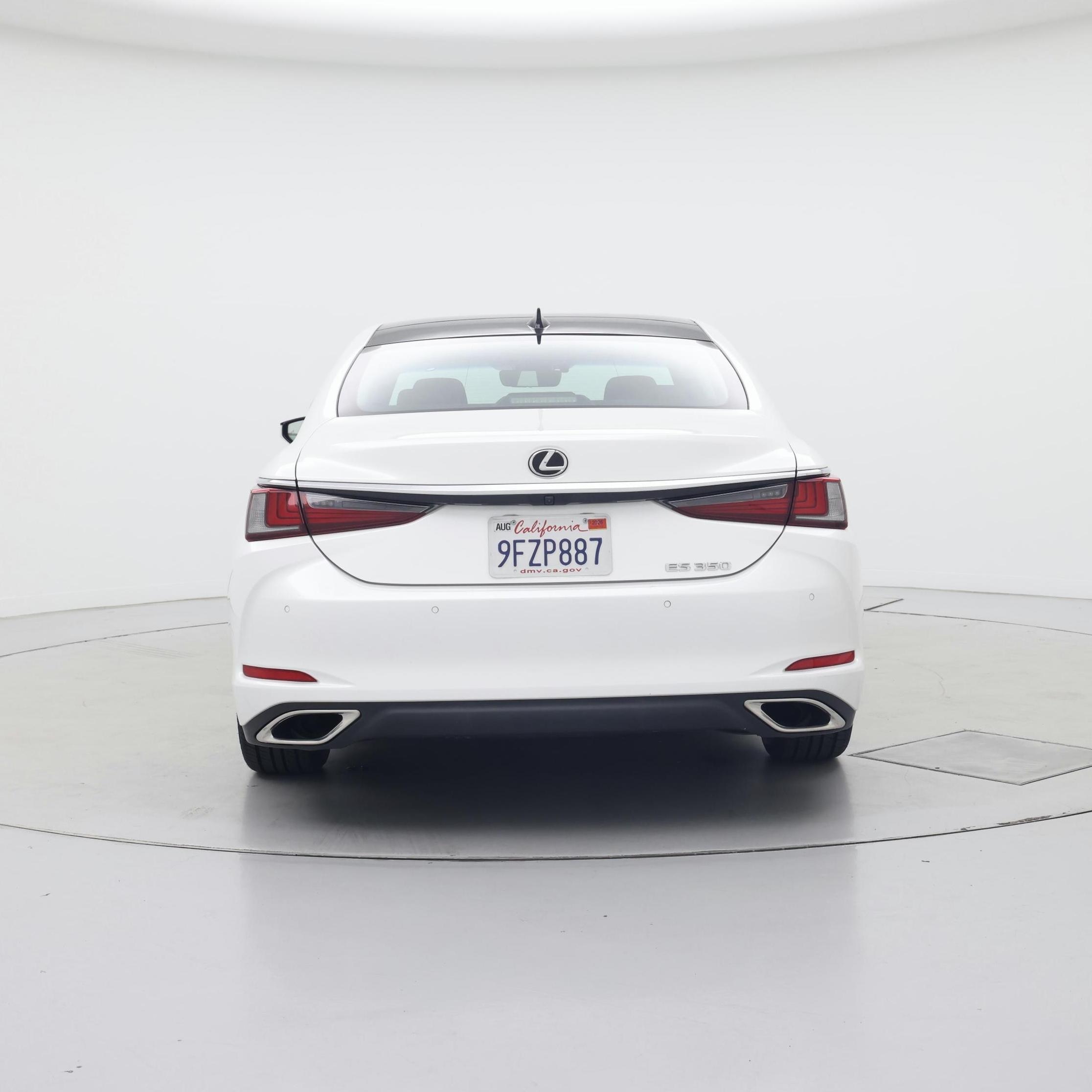 Thumbnail: 2020 Lexus ES - 6