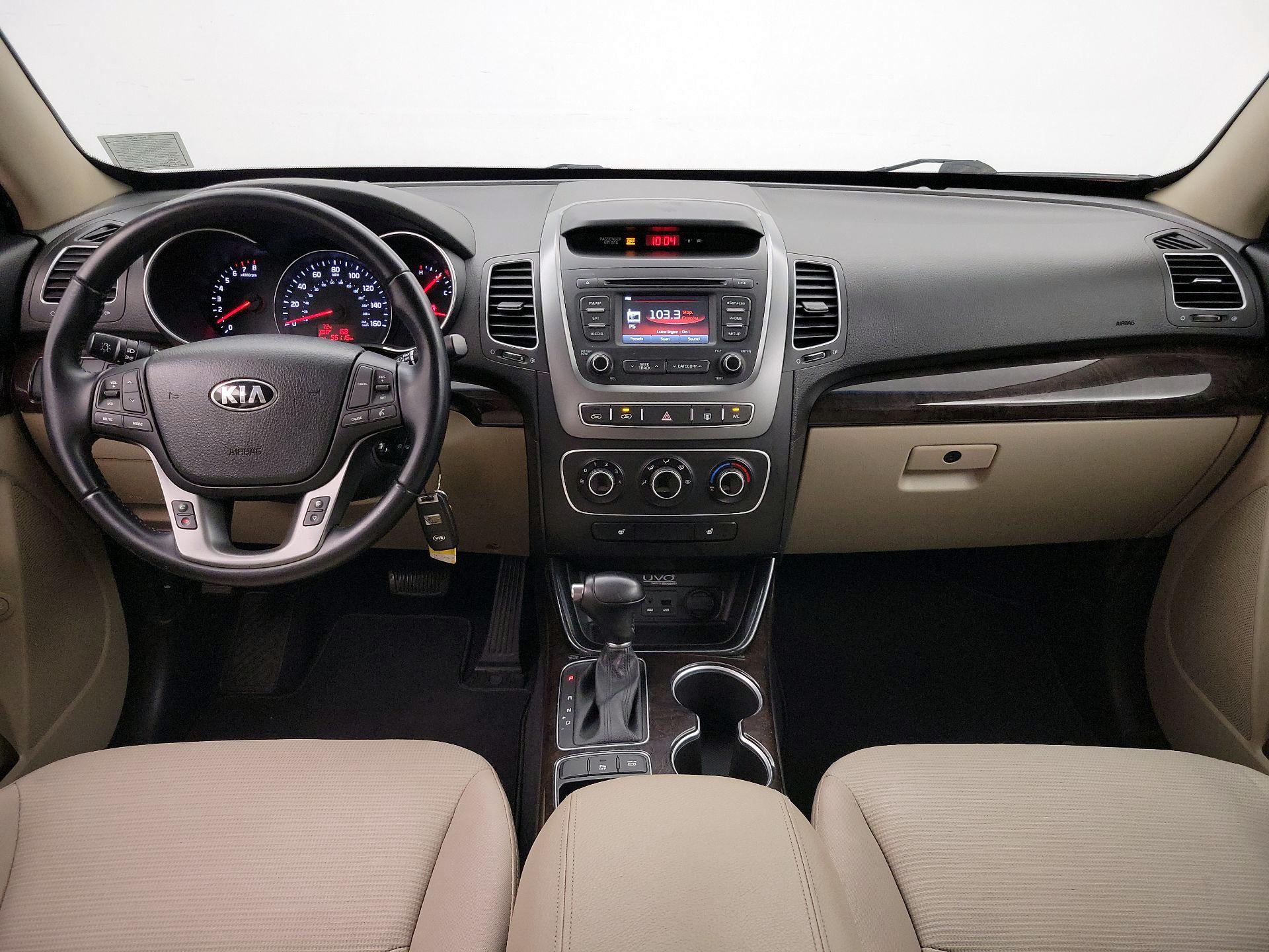 Thumbnail: 2015 Kia Sorento - 9