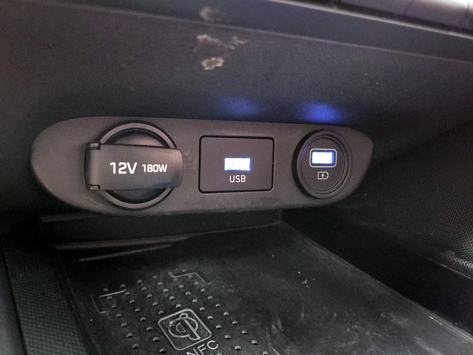 2021 Hyundai Elantra SEL - Photo 19