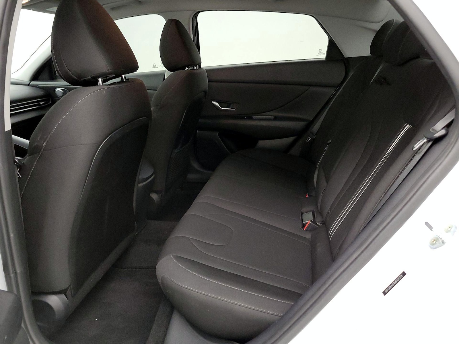 2021 Hyundai Elantra SEL - Photo 21